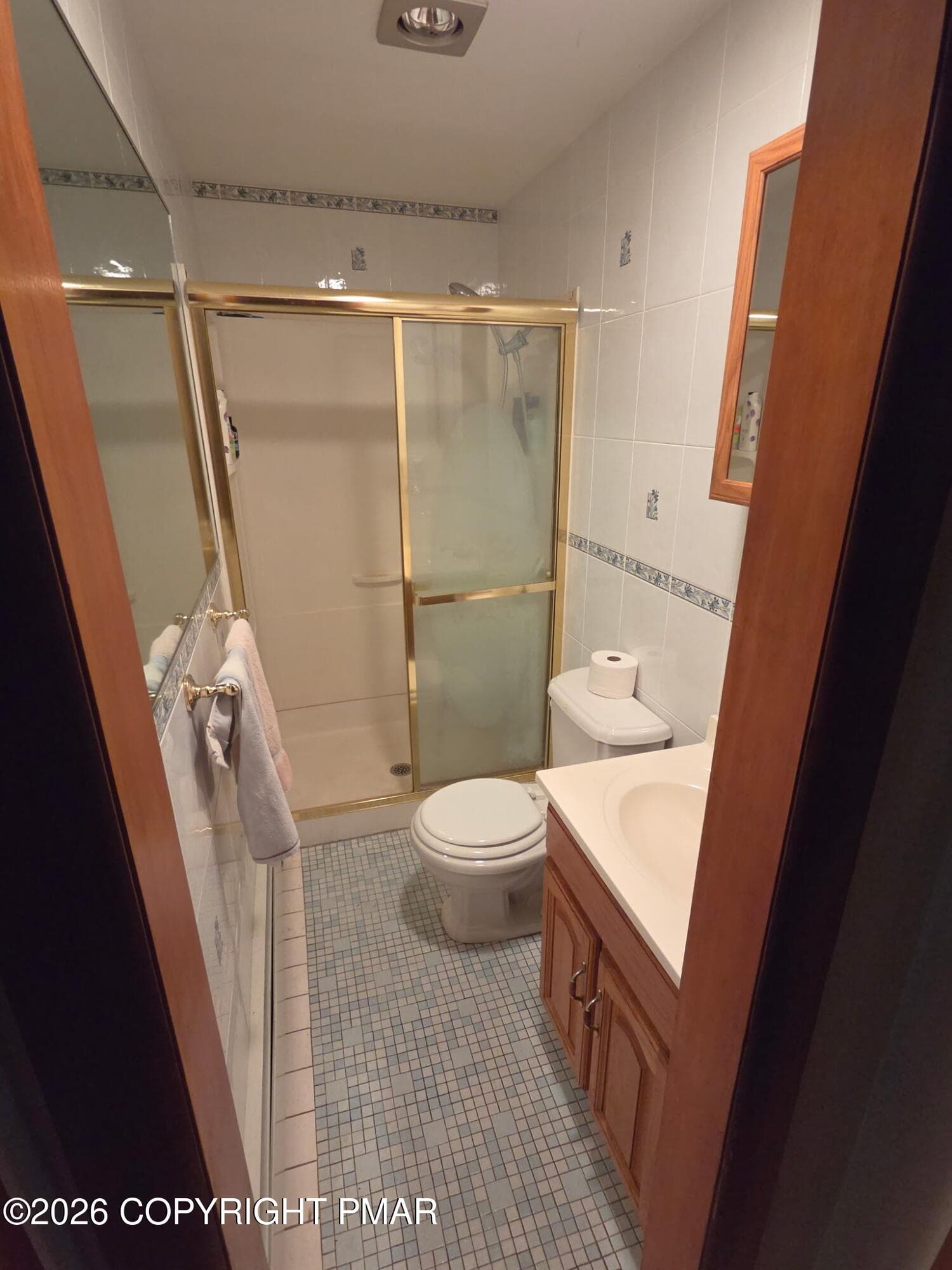 15 master bath - 2115 W Main Street, Stroudsburg, PA 18360, Stroudsburg