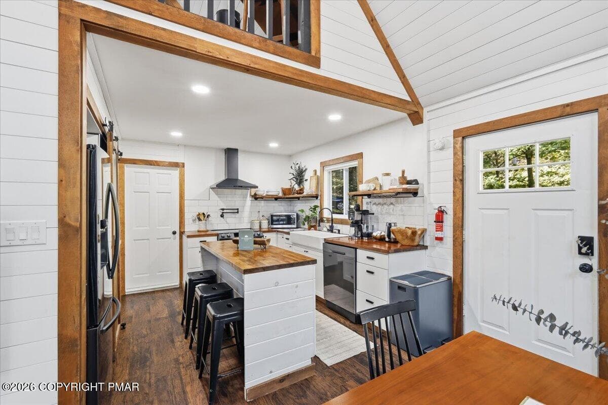 Kitchen - 1113 Kensington Drive, Tobyhanna, PA 18466, Tobyhanna