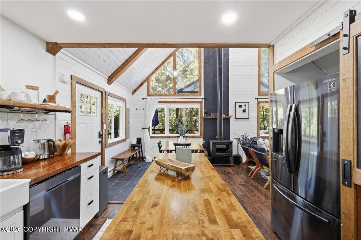 Kitchen - 1113 Kensington Drive, Tobyhanna, PA 18466, Tobyhanna
