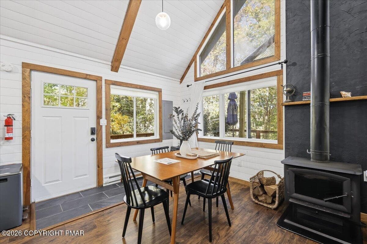 Dining Area - 1113 Kensington Drive, Tobyhanna, PA 18466, Tobyhanna