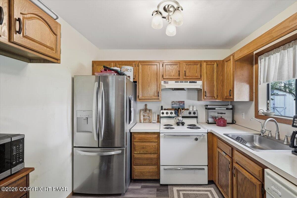 Kitchen - 456 Maxatawny Drive, Pocono Lake, PA 18347