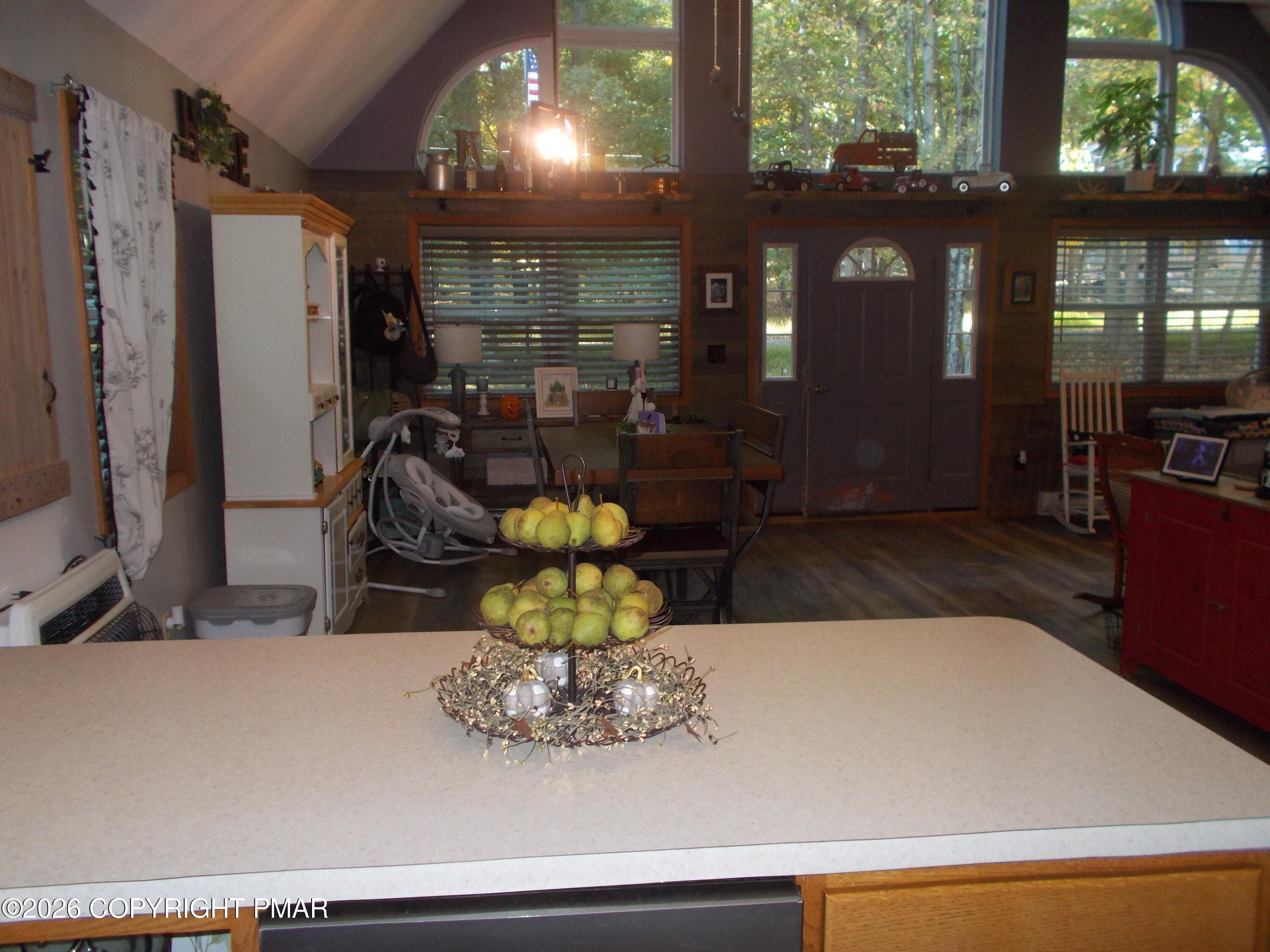 breakfast counte - 212 Summit Drive, Albrightsville, PA 18210, Albrightsville