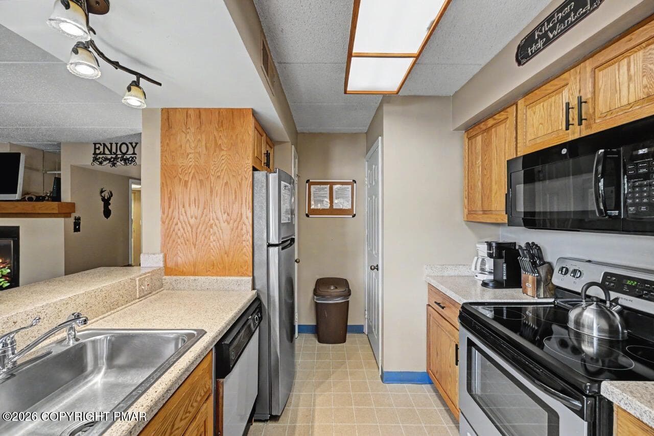 59 Midlake Dr - Unit 10129 Large - 59 Midlake Drive 101, Lake Harmony, PA 18624, Lake Harmony