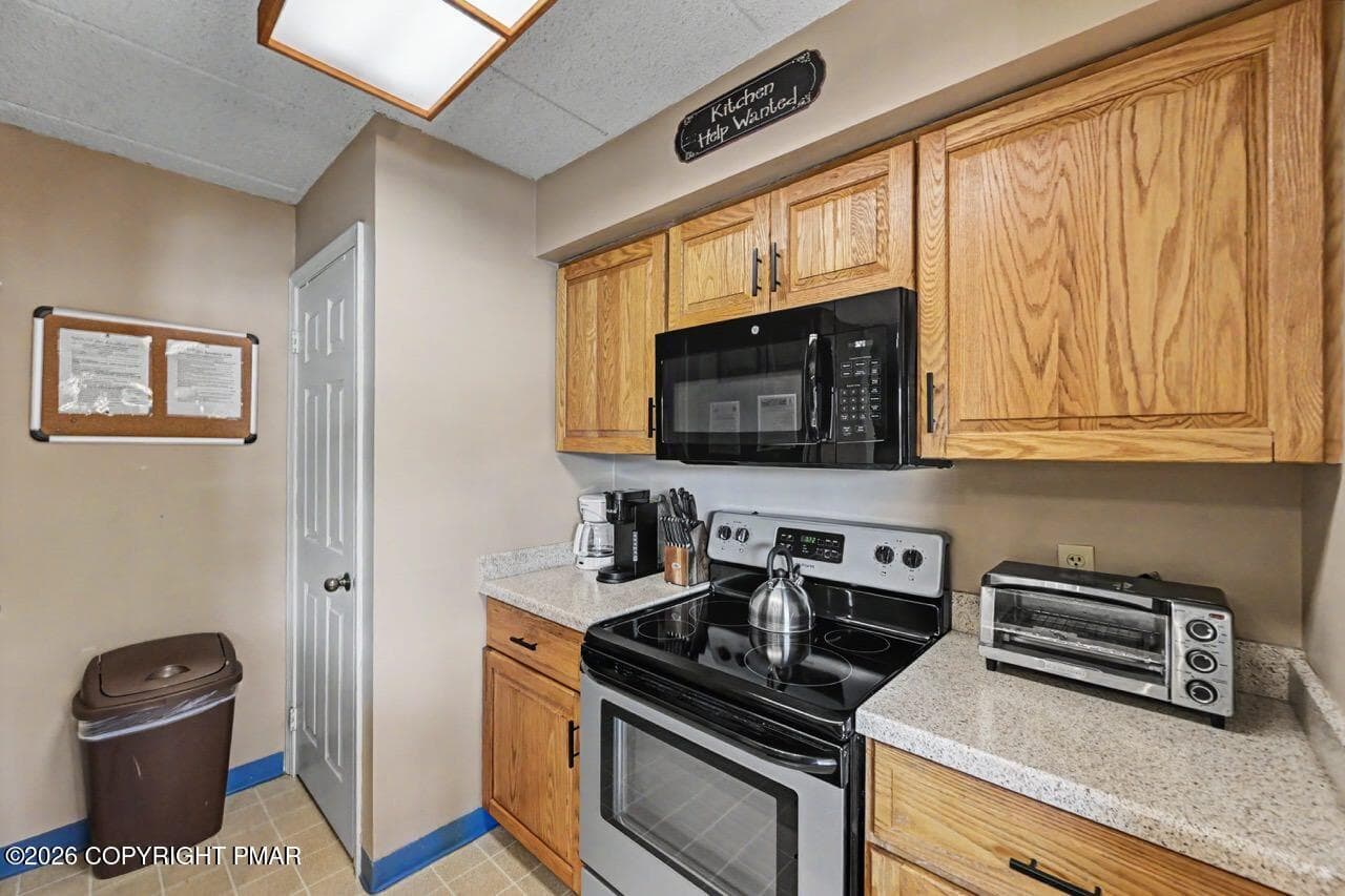 59 Midlake Dr - Unit 10130 Large - 59 Midlake Drive 101, Lake Harmony, PA 18624, Lake Harmony