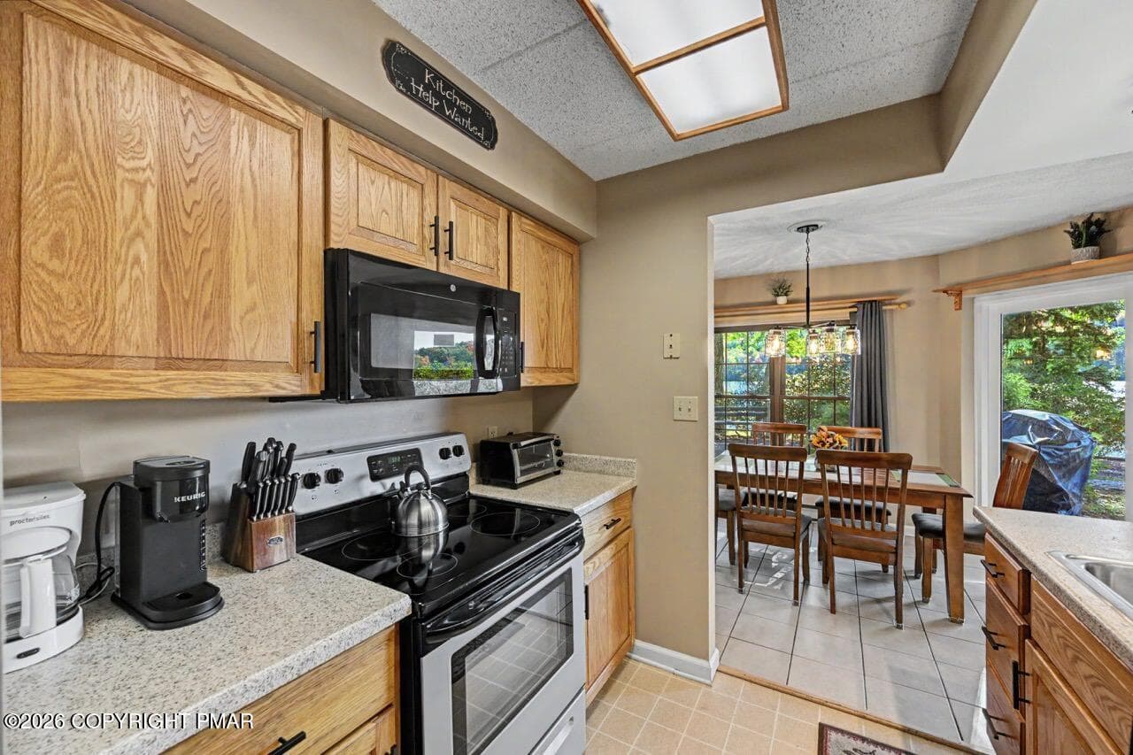 59 Midlake Dr - Unit 10132 Large - 59 Midlake Drive 101, Lake Harmony, PA 18624, Lake Harmony