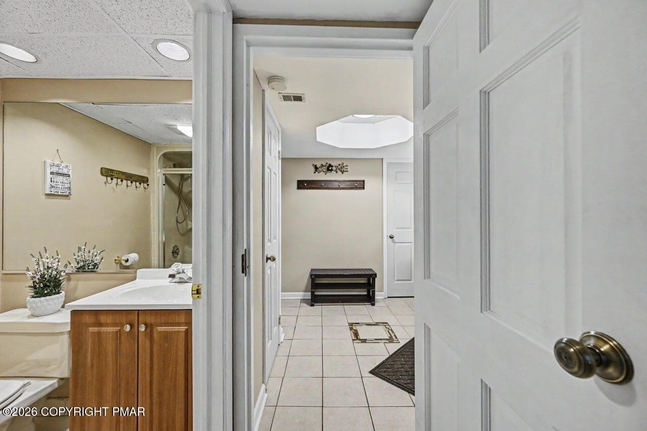 59 Midlake Dr - Unit 10145 Large - 59 Midlake Drive 101, Lake Harmony, PA 18624, Lake Harmony