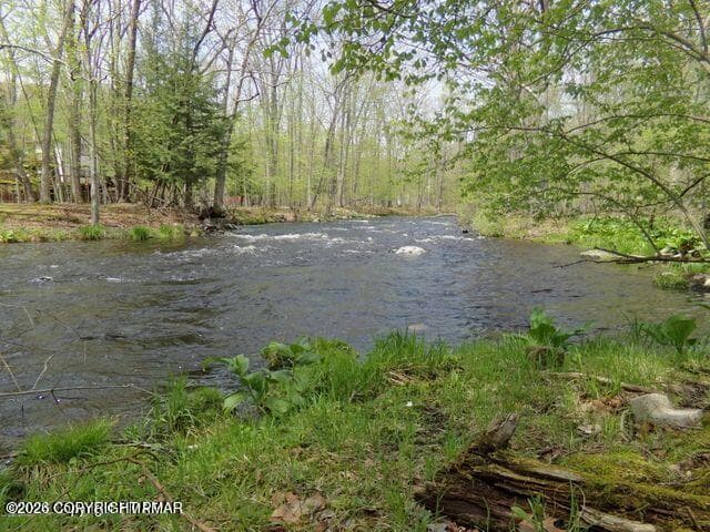 17 - 300 Brentwood Drive, Bushkill, PA 18324, Bushkill