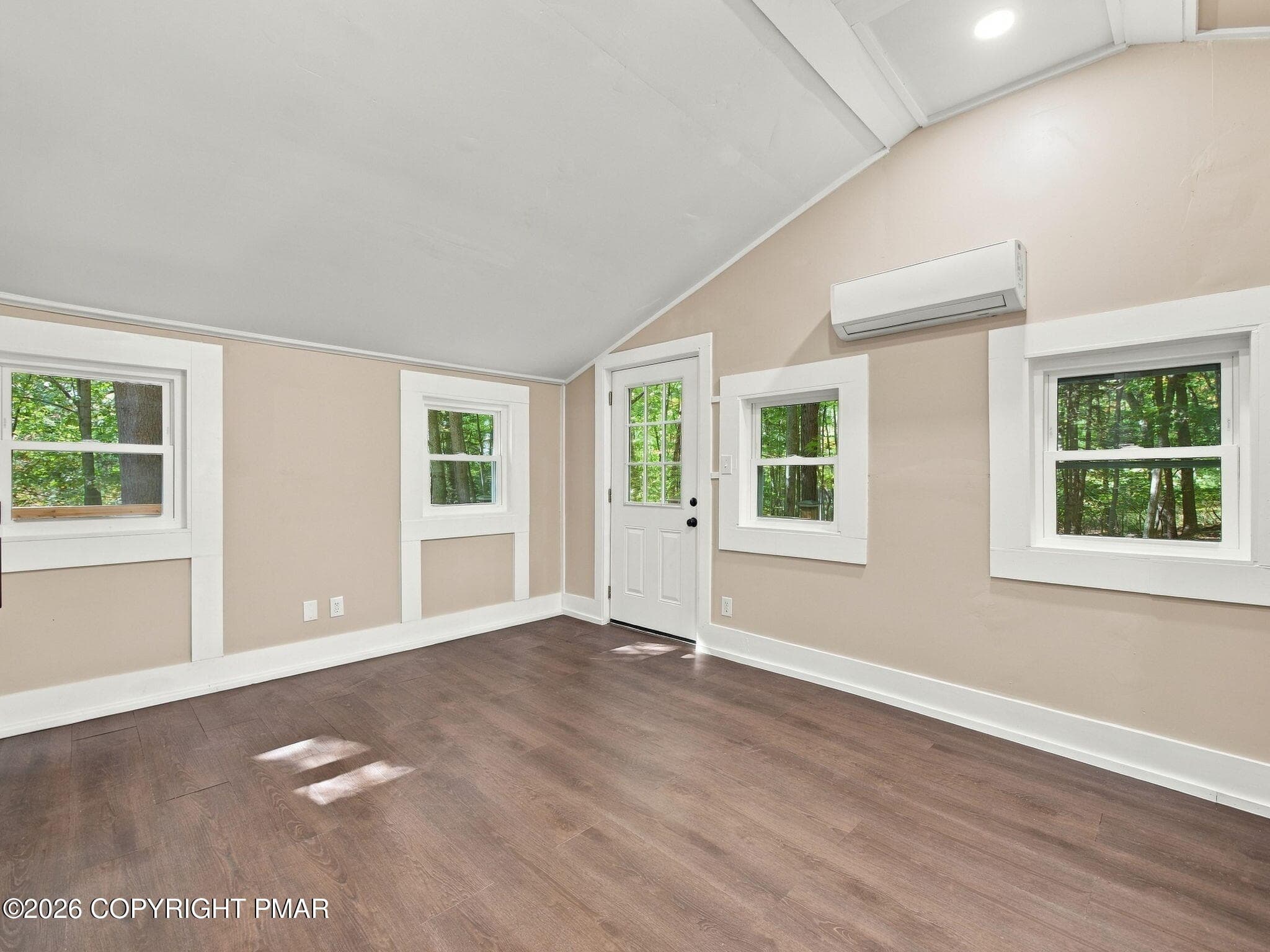 42-web-or-mls-Image_042 - 316 Goldfinch Place, Mount Pocono, PA 18344, Mount Pocono