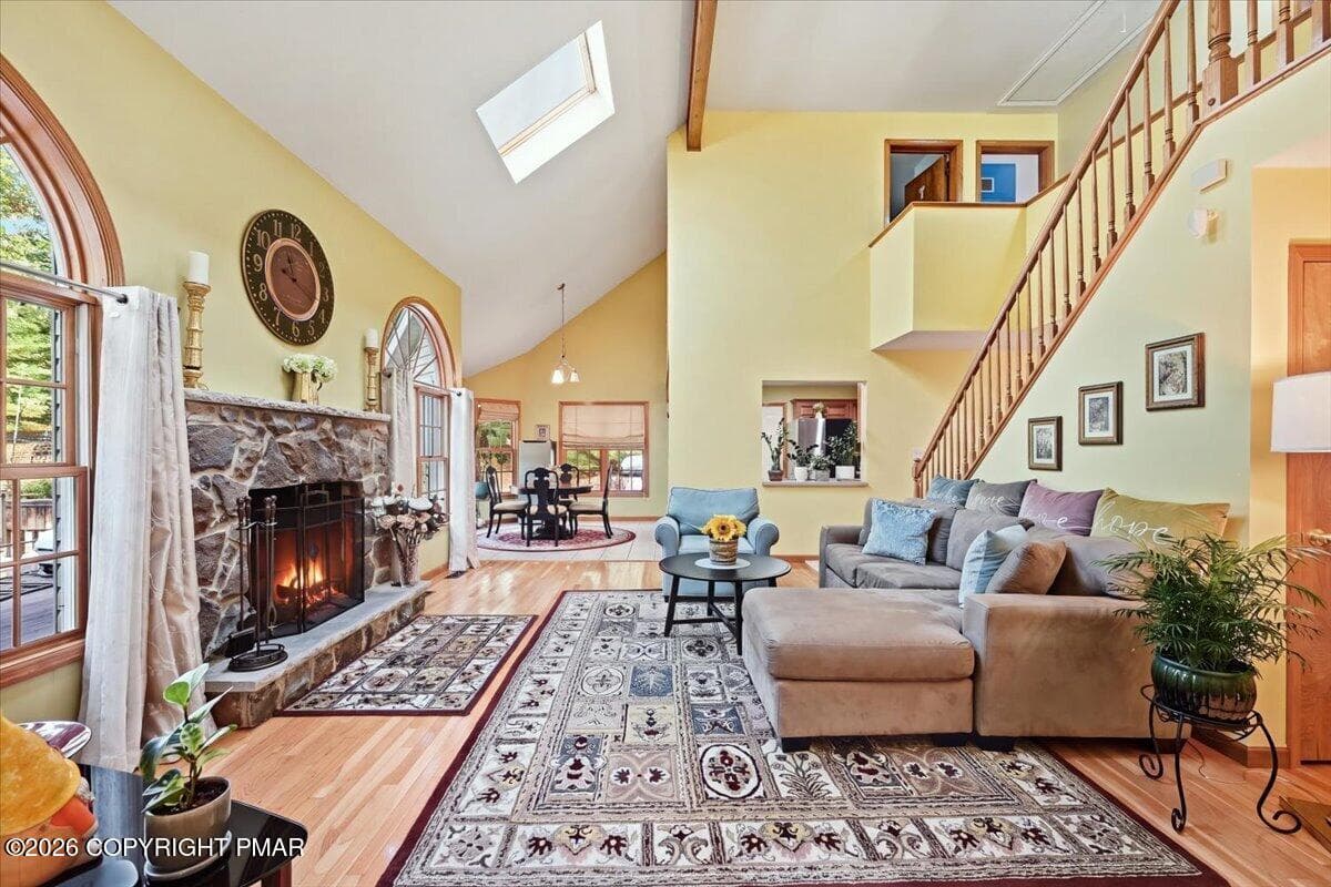Living Room/Open Layout - 104 Arbor Way, Stroudsburg, PA 18360, Stroudsburg