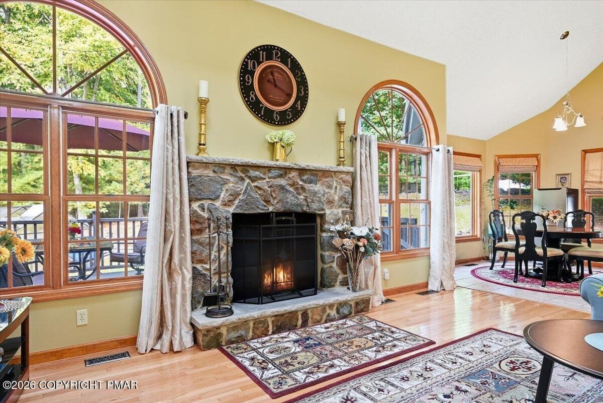 Wood-burning Fireplace - 104 Arbor Way, Stroudsburg, PA 18360, Stroudsburg