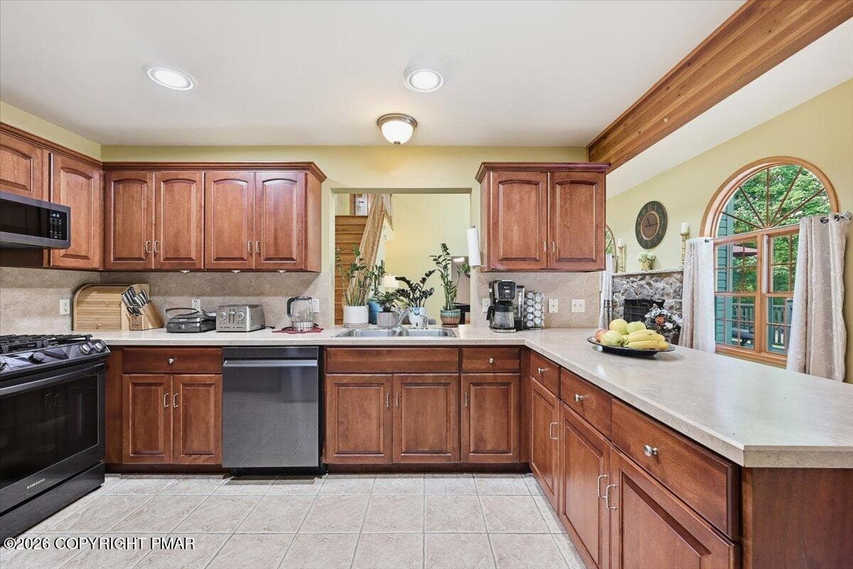 Kitchen - 104 Arbor Way, Stroudsburg, PA 18360, Stroudsburg