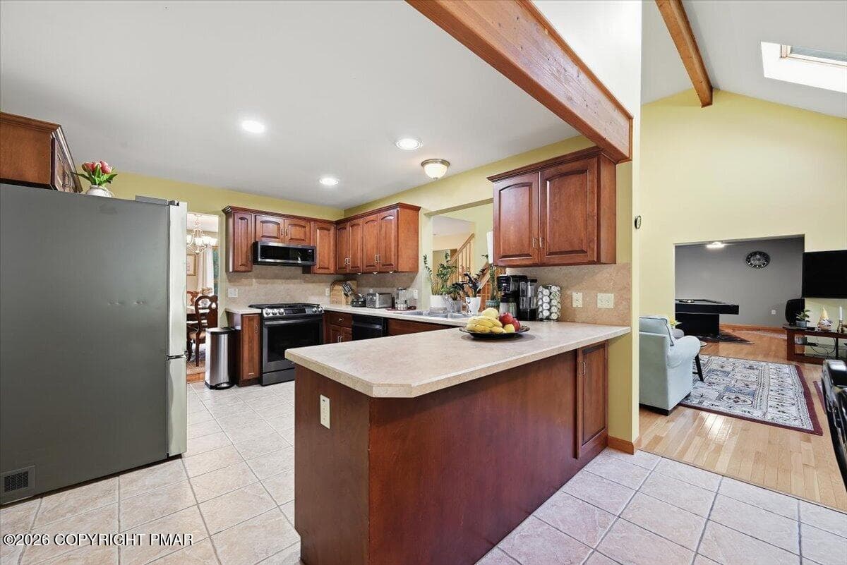 Kitchen - 104 Arbor Way, Stroudsburg, PA 18360, Stroudsburg