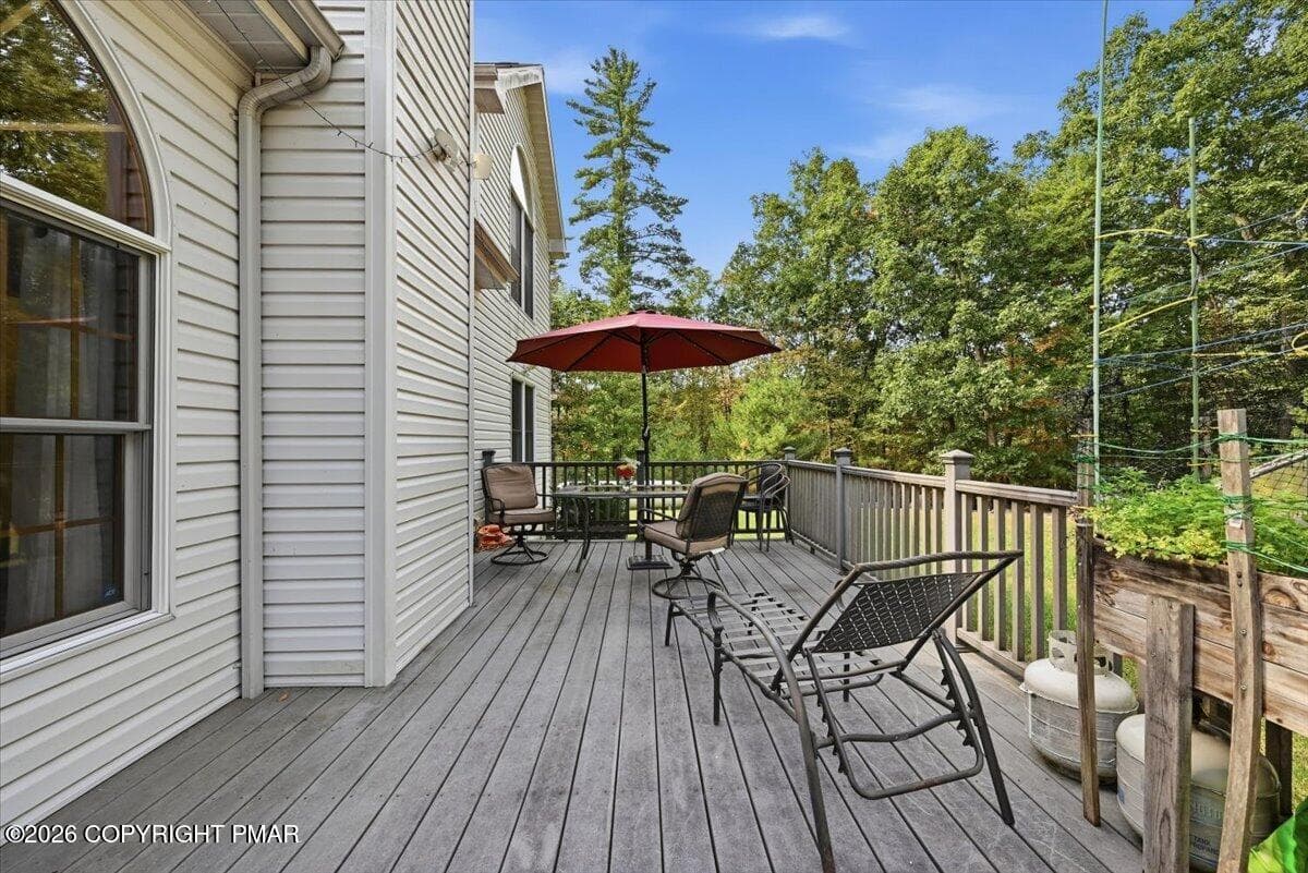 Deck - 104 Arbor Way, Stroudsburg, PA 18360, Stroudsburg