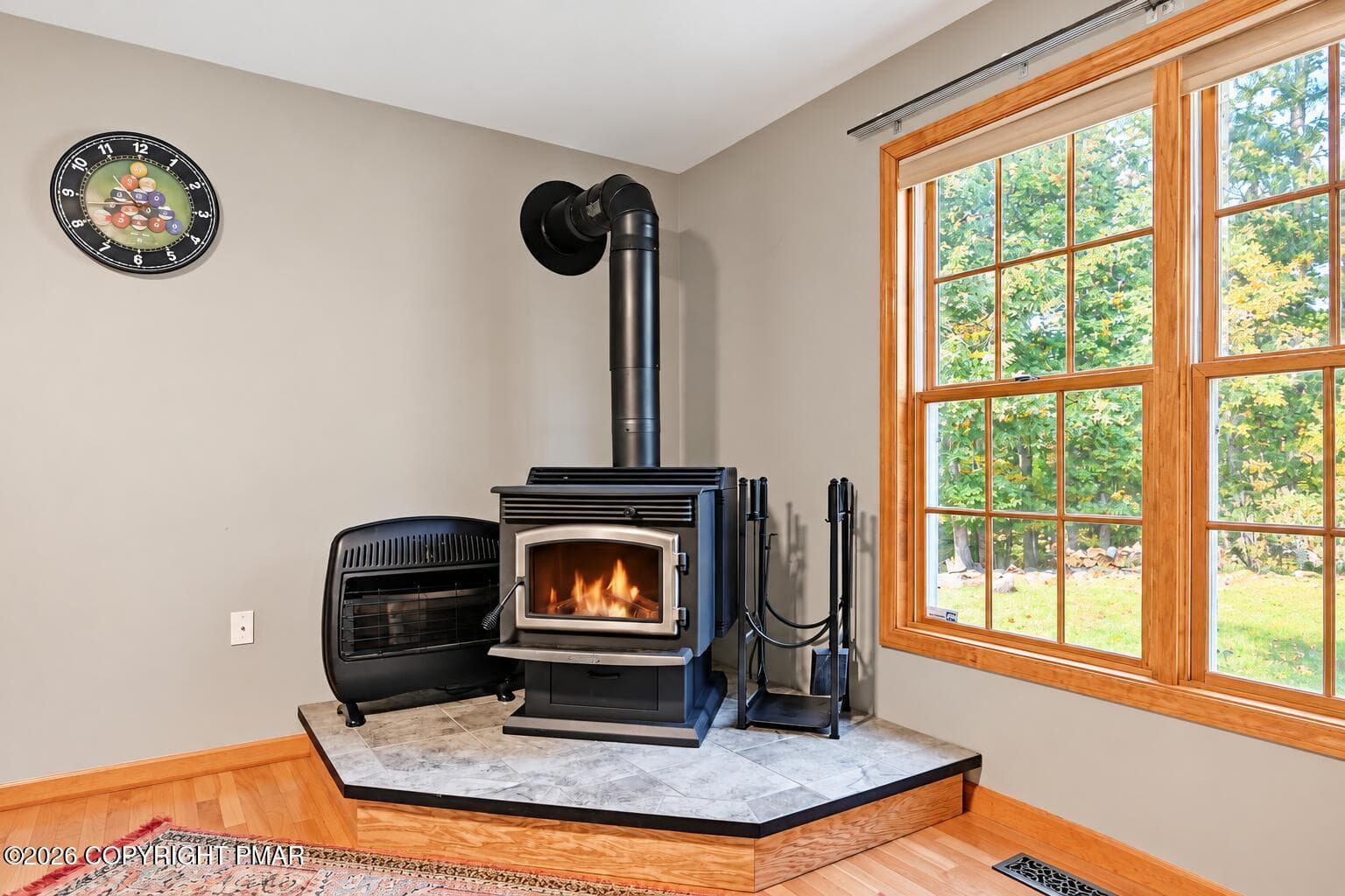 Wood Stove - 104 Arbor Way, Stroudsburg, PA 18360, Stroudsburg