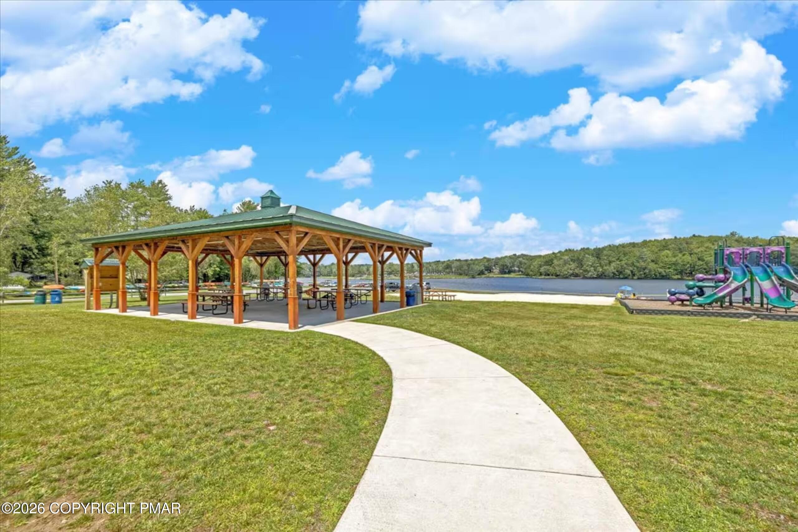68d83d84-25c5-4792-a33a-cd69761318b9.jpe - 296 Delaware Trail, Pocono Lake, PA 18347, Pocono Lake