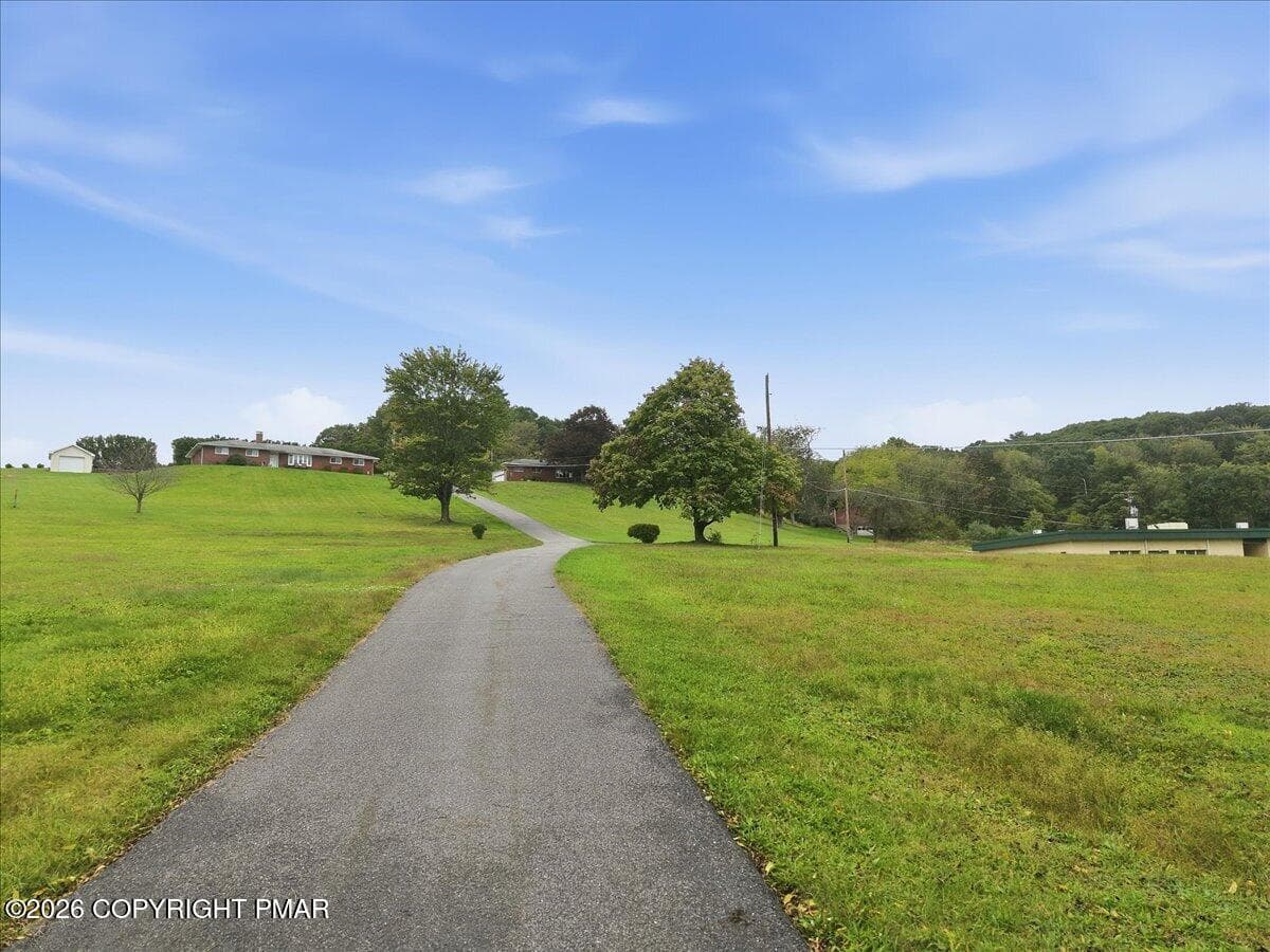 54-045_dji_fly_20260928_141632_0097_1790 - 183 Hemlock Drive, Lehighton, PA 18235, Lehighton
