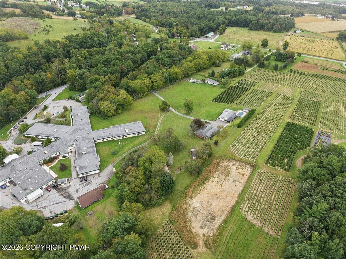 71-068_dji_fly_20260928_142040_0120_1790 - 183 Hemlock Drive, Lehighton, PA 18235, Lehighton