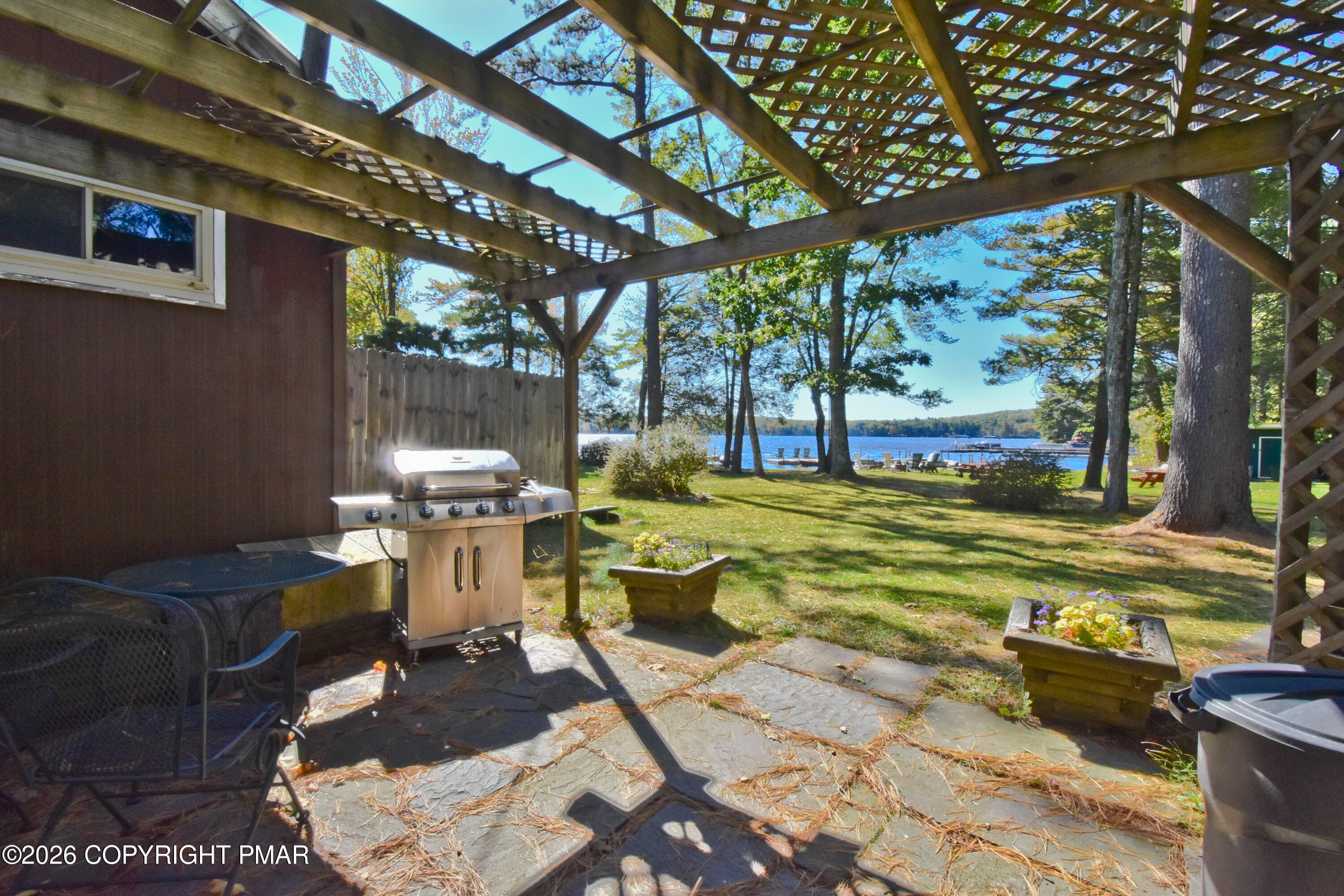5 Patio (1) - 271 Route 390, Tafton, PA 18464, Tafton