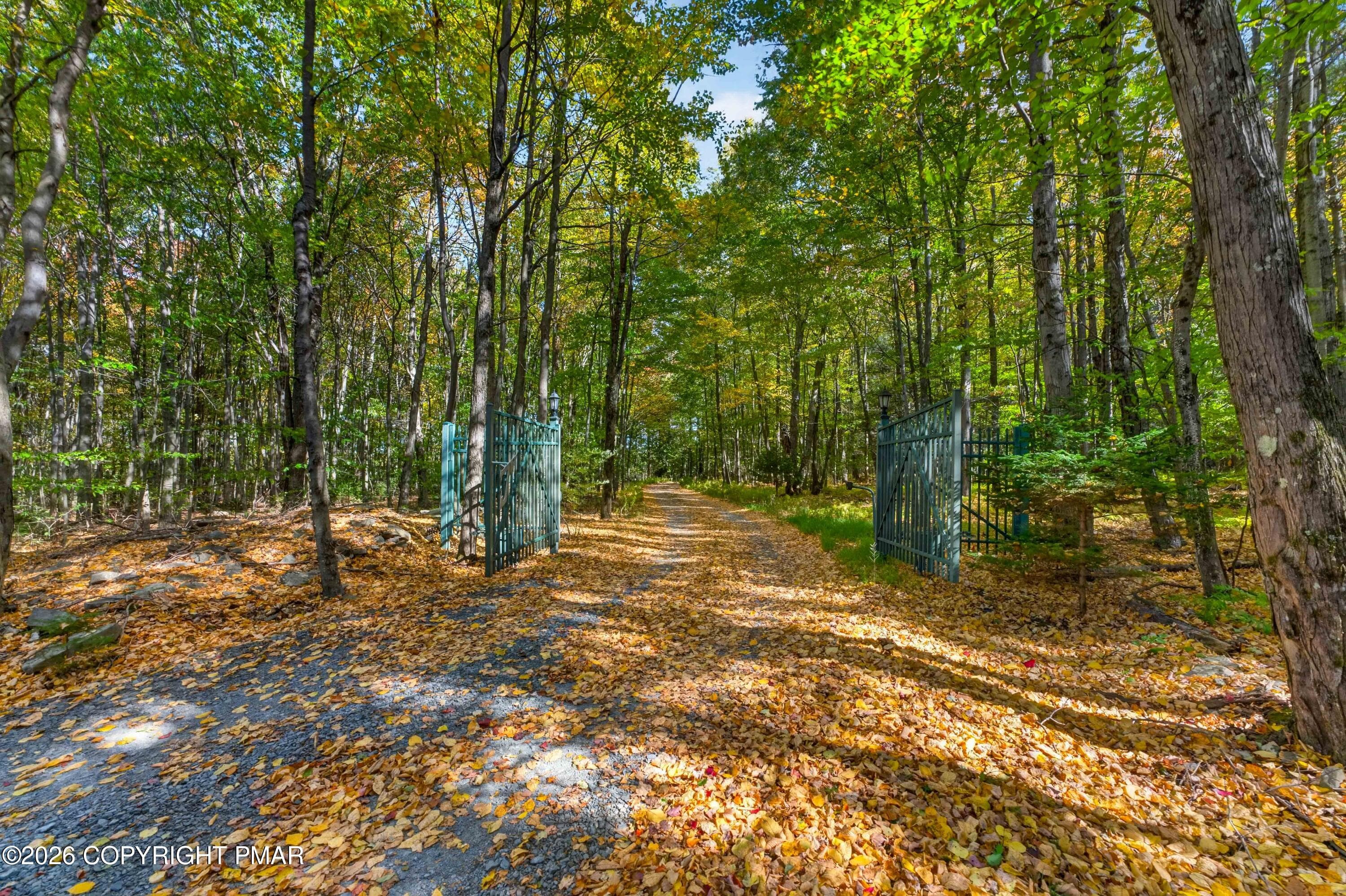 163B Hilltop Road, Newfoundland, PA-04 ( - 163B Hilltop Road, Newfoundland, PA 18445, Newfoundland
