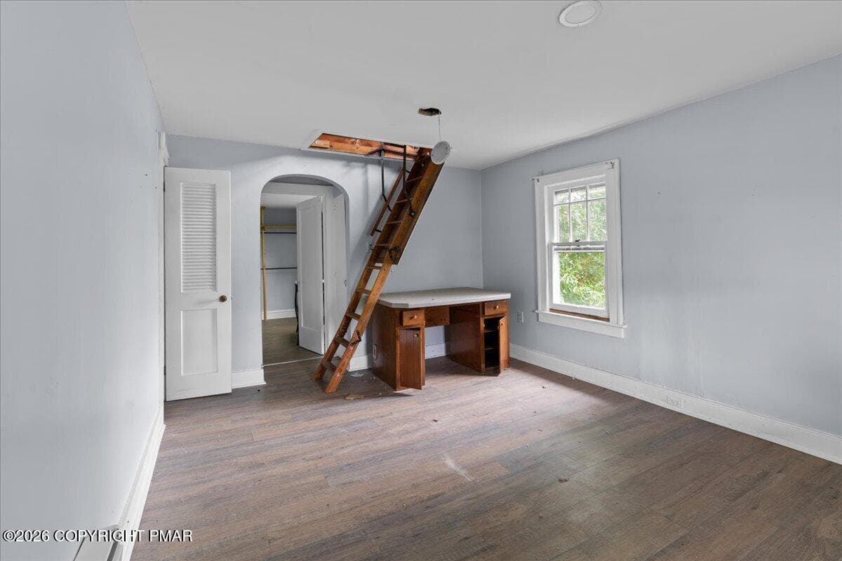 61-Right Apartment - 785 W Main Street, Plymouth, PA 18651, Plymouth