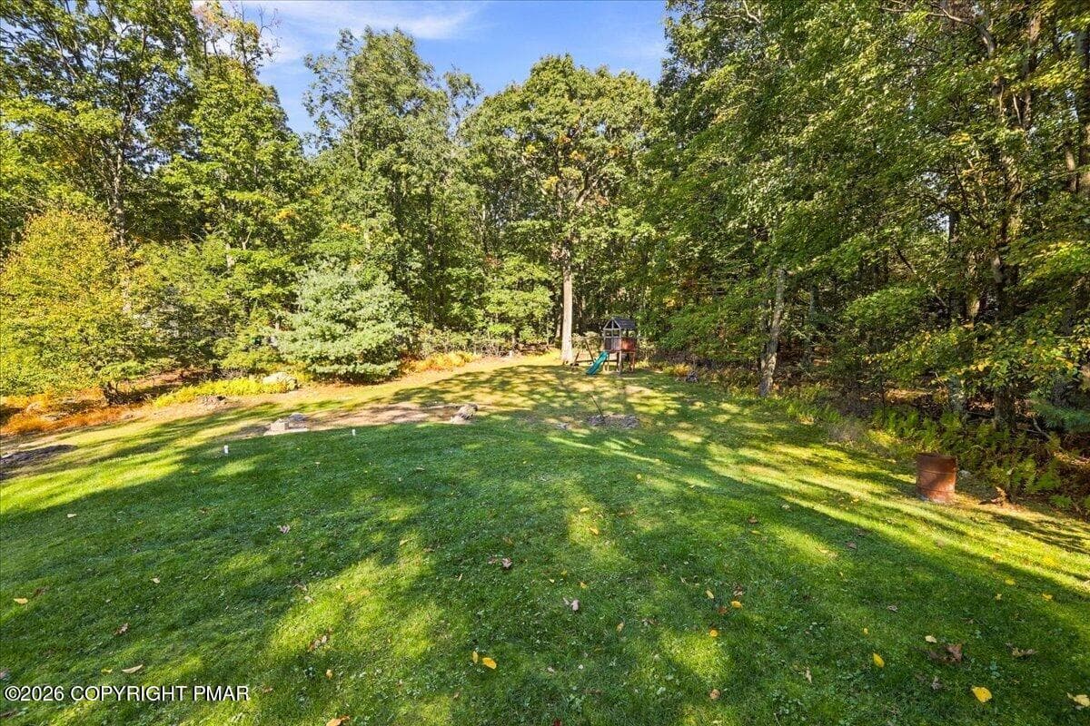19-Photo-18 - 5191 Spring Drive, Swiftwater, PA 18370, Swiftwater