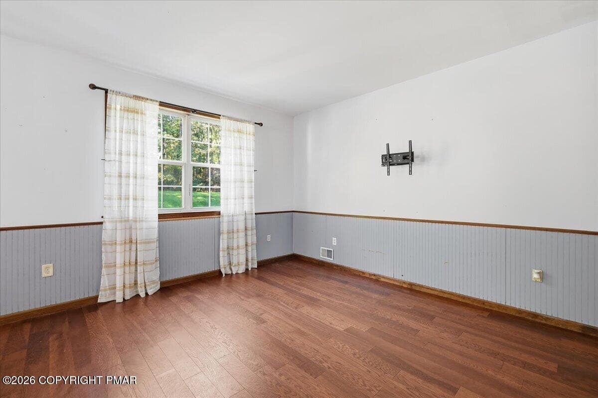 32-Photo-31 - 5191 Spring Drive, Swiftwater, PA 18370, Swiftwater