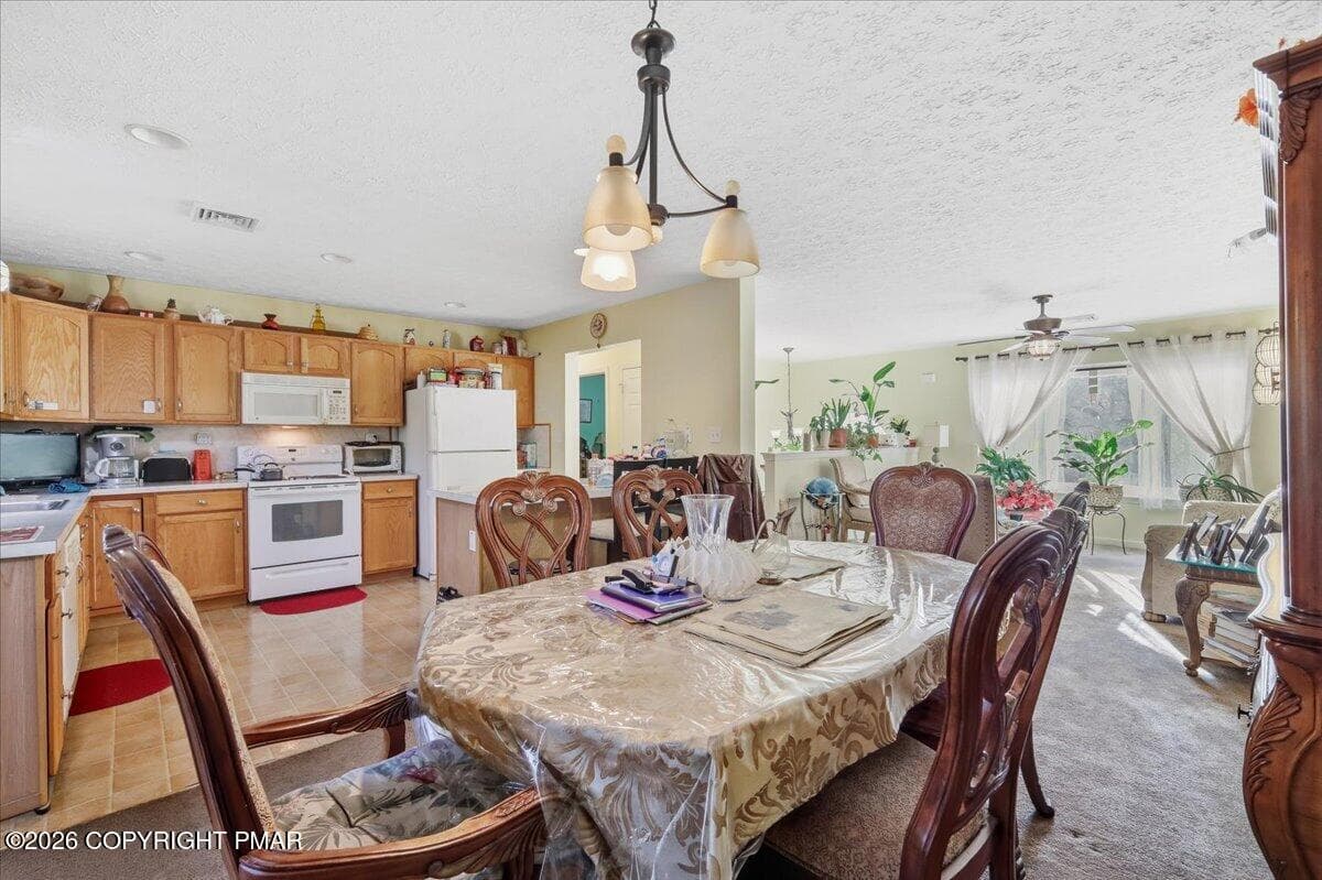 25-Photo-24 - 2137 Freedom Way, Pocono Summit, PA 18346, Pocono Summit