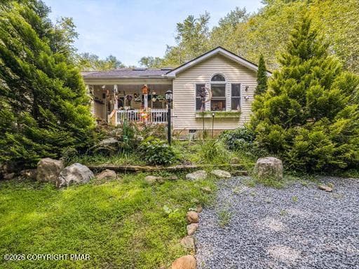 805433004356_512_384_13J3ZVISr_8iDGKx - 5 Trail Ridge Road, Albrightsville, PA 18210, Albrightsville