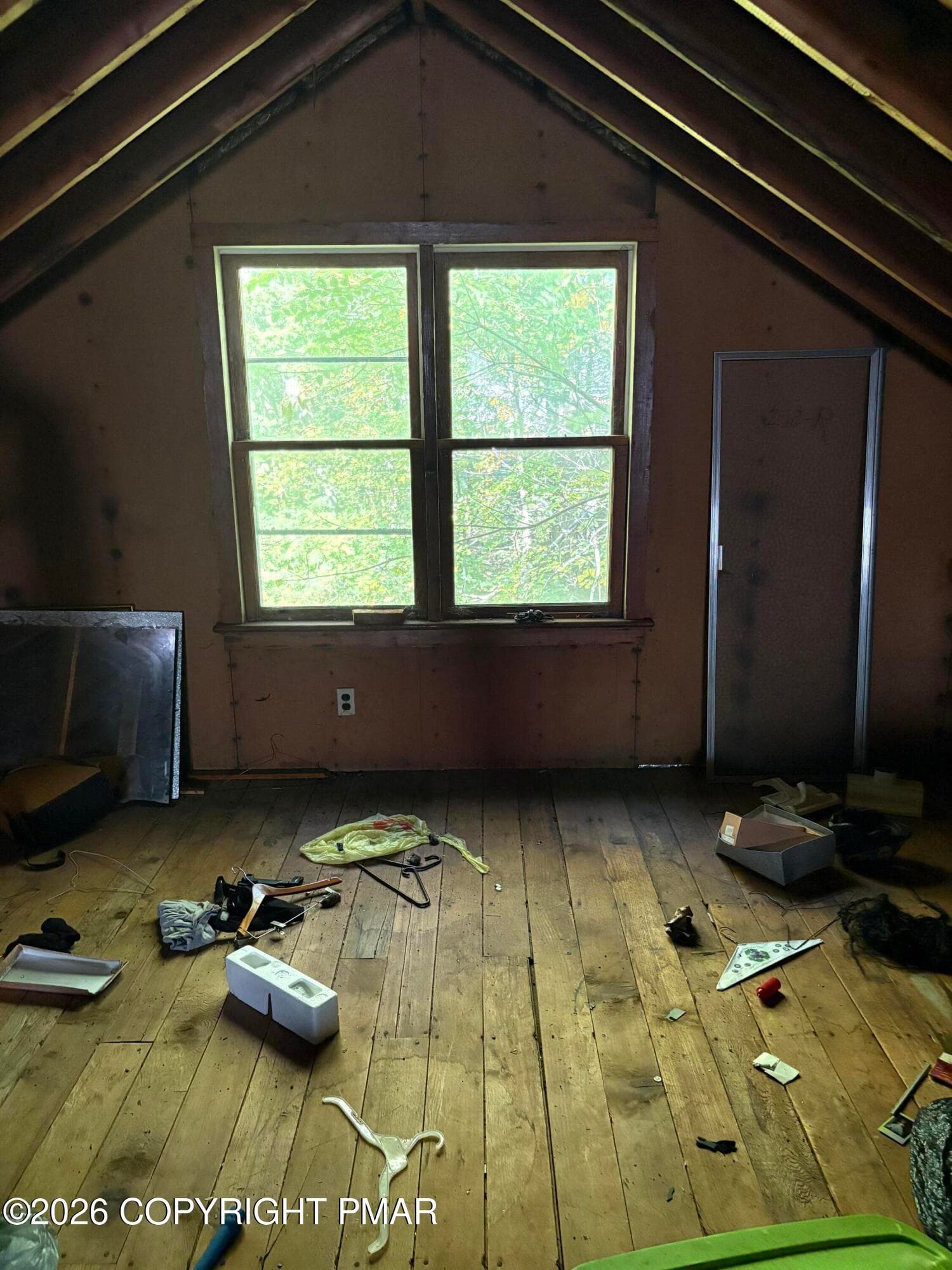 Attic - 2745 Mountain Road, Stroudsburg, PA 18360, Stroudsburg