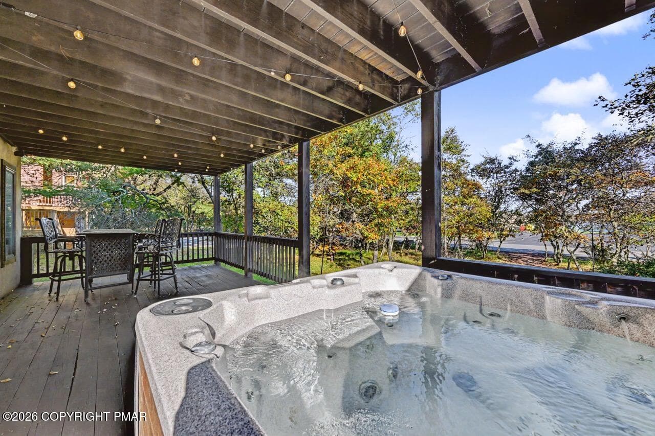 Covered Hot Tub - 101 Tennyson Circle, Albrightsville, PA 18210, Albrightsville