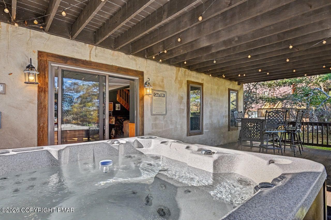Hot Tub - 101 Tennyson Circle, Albrightsville, PA 18210, Albrightsville