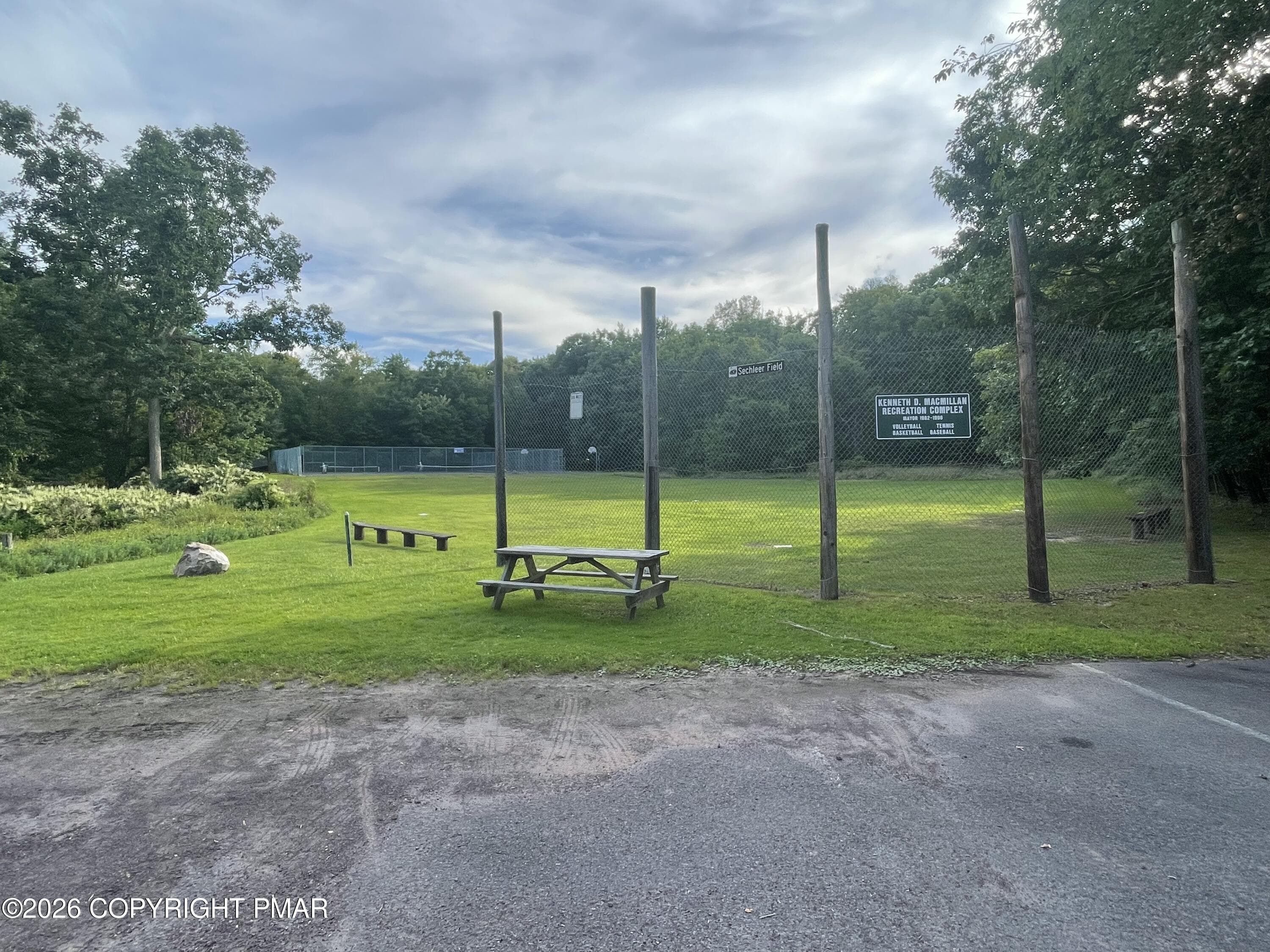 IMG_5268 - 1531/ 1532 Lakeview Drive, White Haven, PA 18661, White Haven