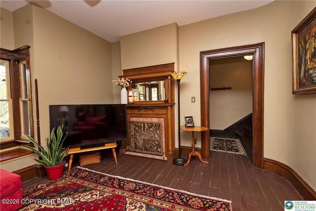 20 - 527 Delaware Avenue, Mount Bethel, PA 18343, Mount Bethel