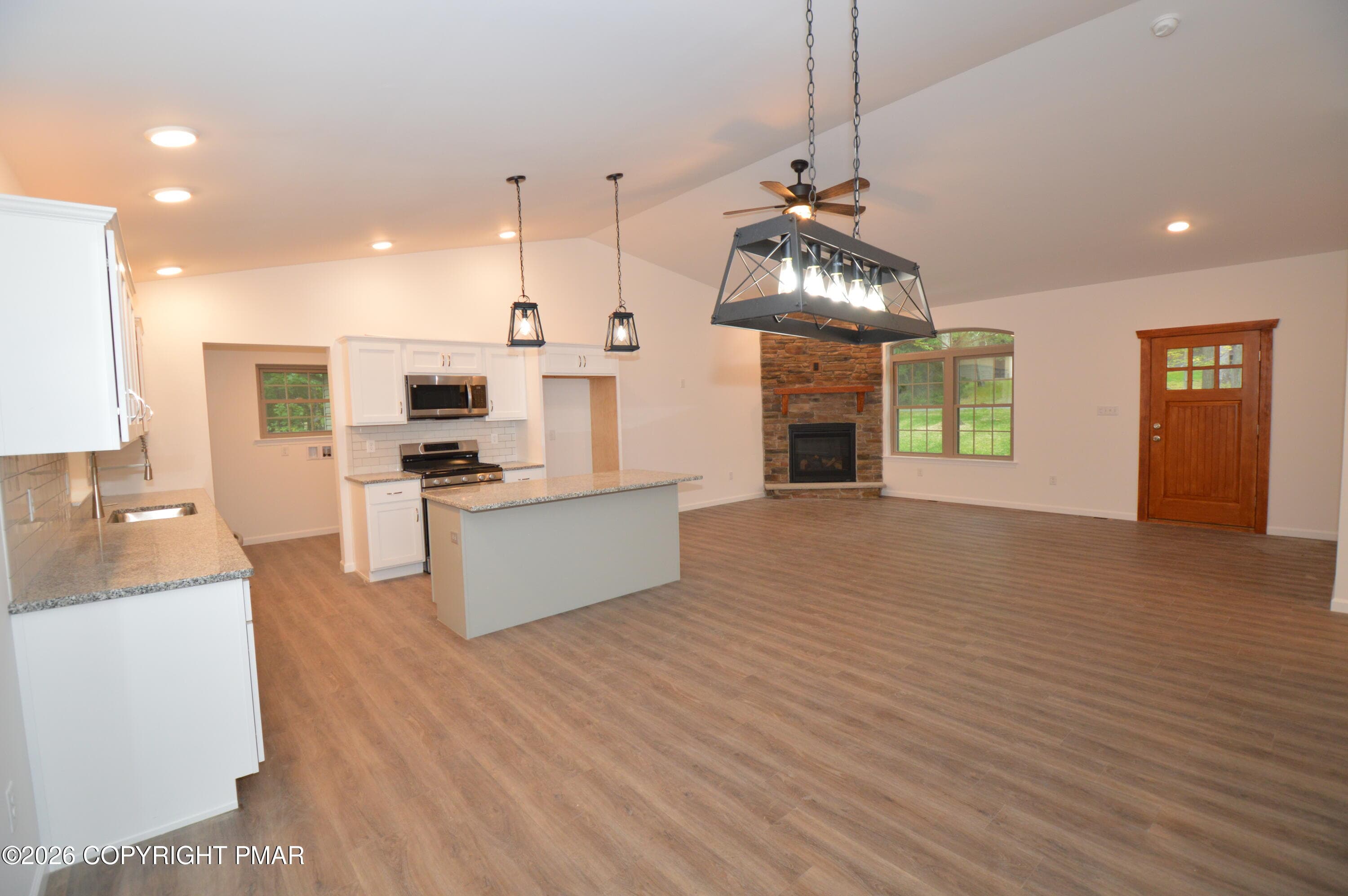 Kitchen/dining/living rm - 120 Ozark Drive, Effort, PA 18330, Effort