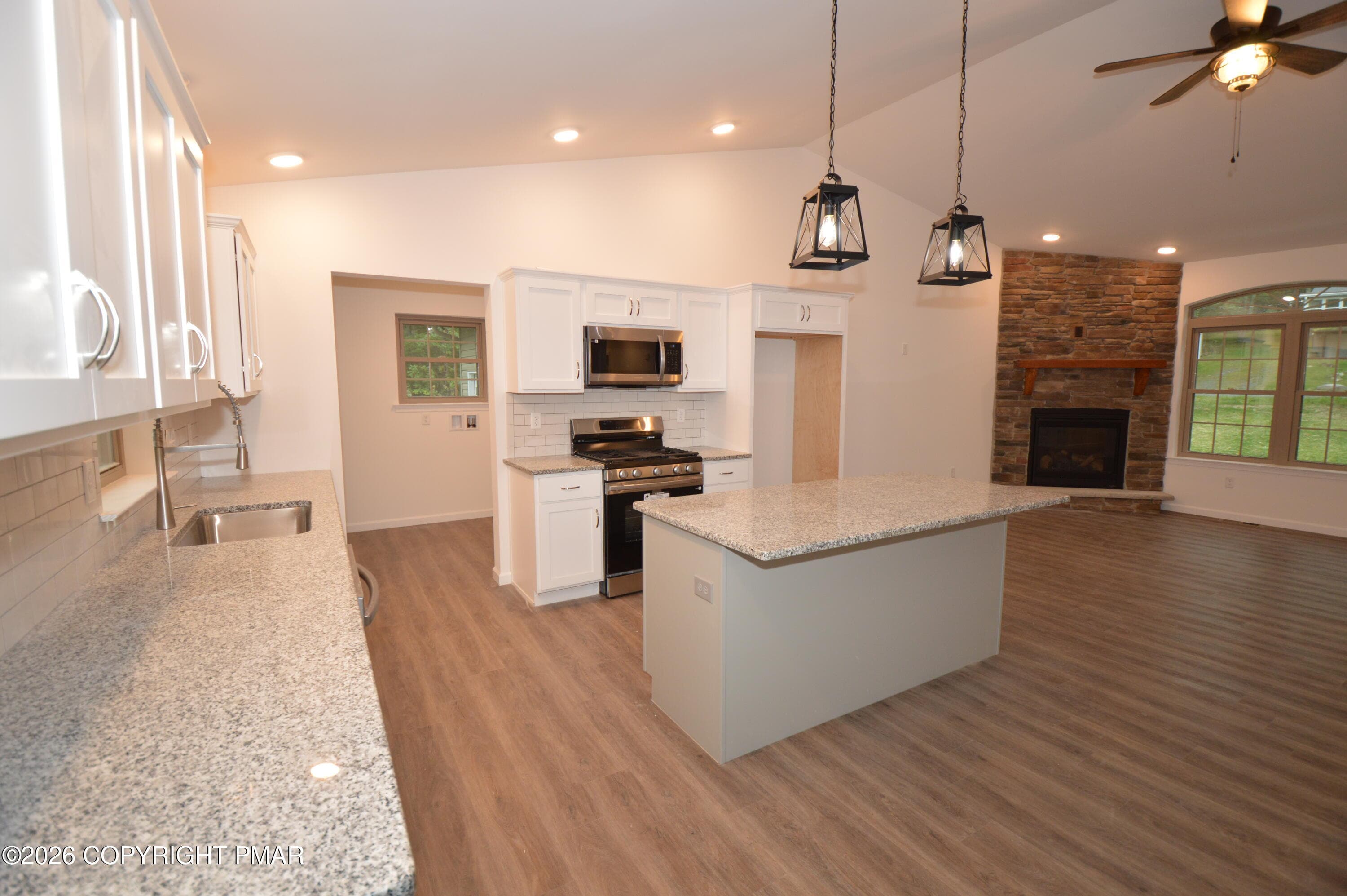 Kitchen to Living room - 120 Ozark Drive, Effort, PA 18330, Effort