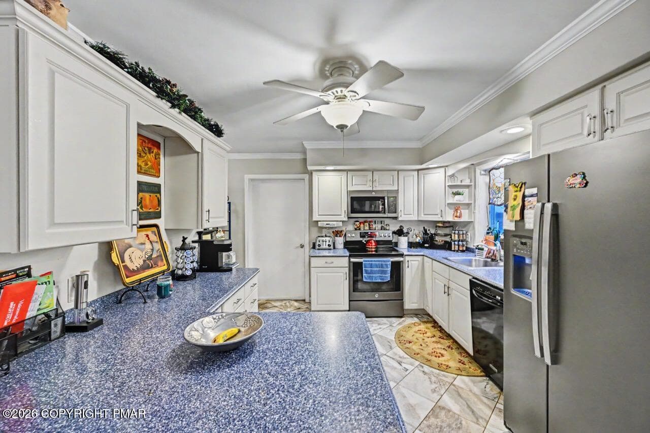 Kitchen - 212 Fairfield Drive, Brodheadsville, PA 18322, Brodheadsville