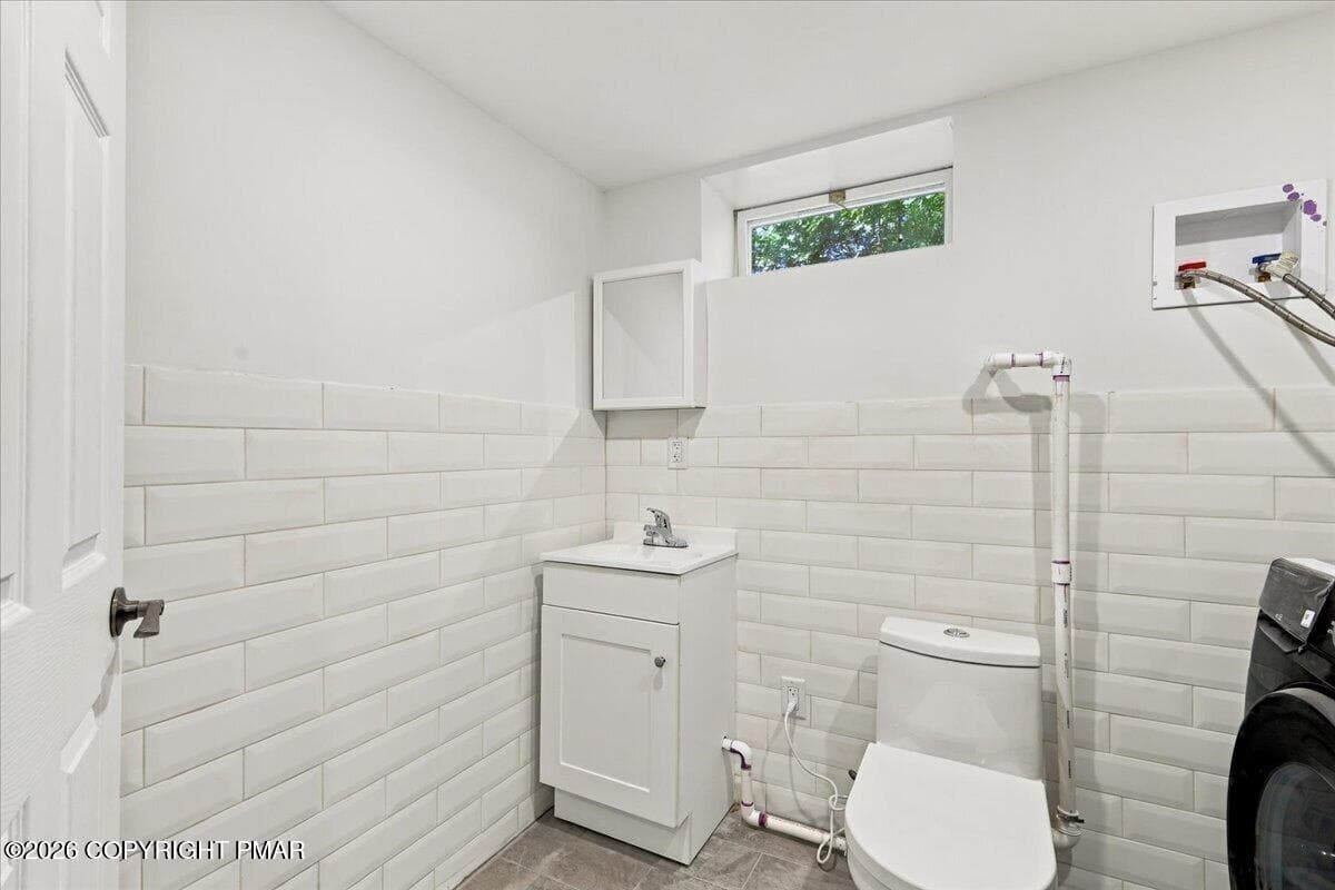 Half Bath / Laundry - 177 Summerton Circle, East Stroudsburg, PA 18301, East Stroudsburg