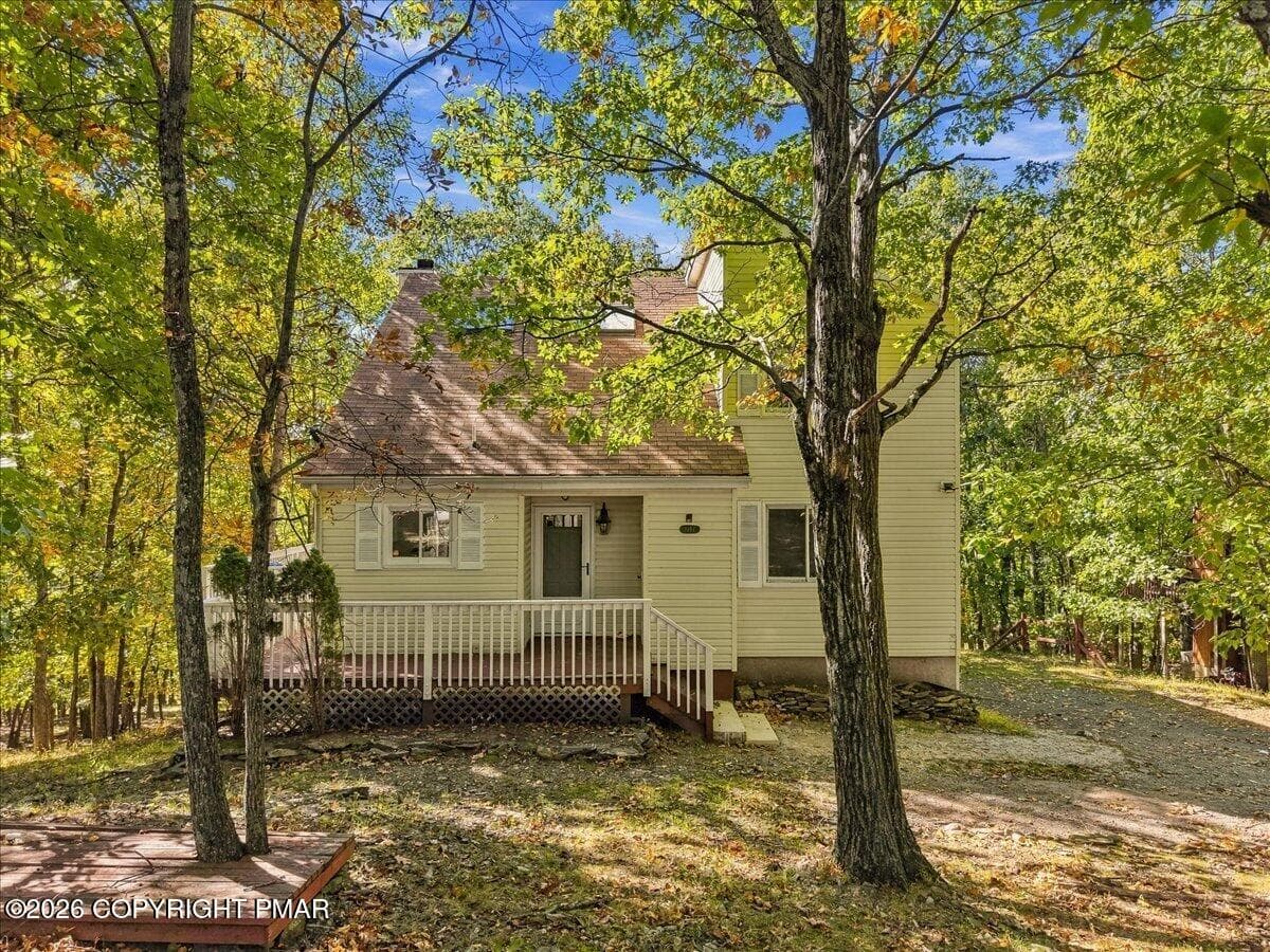 177 Summerton Circle, East Stroudsburg, PA 18301