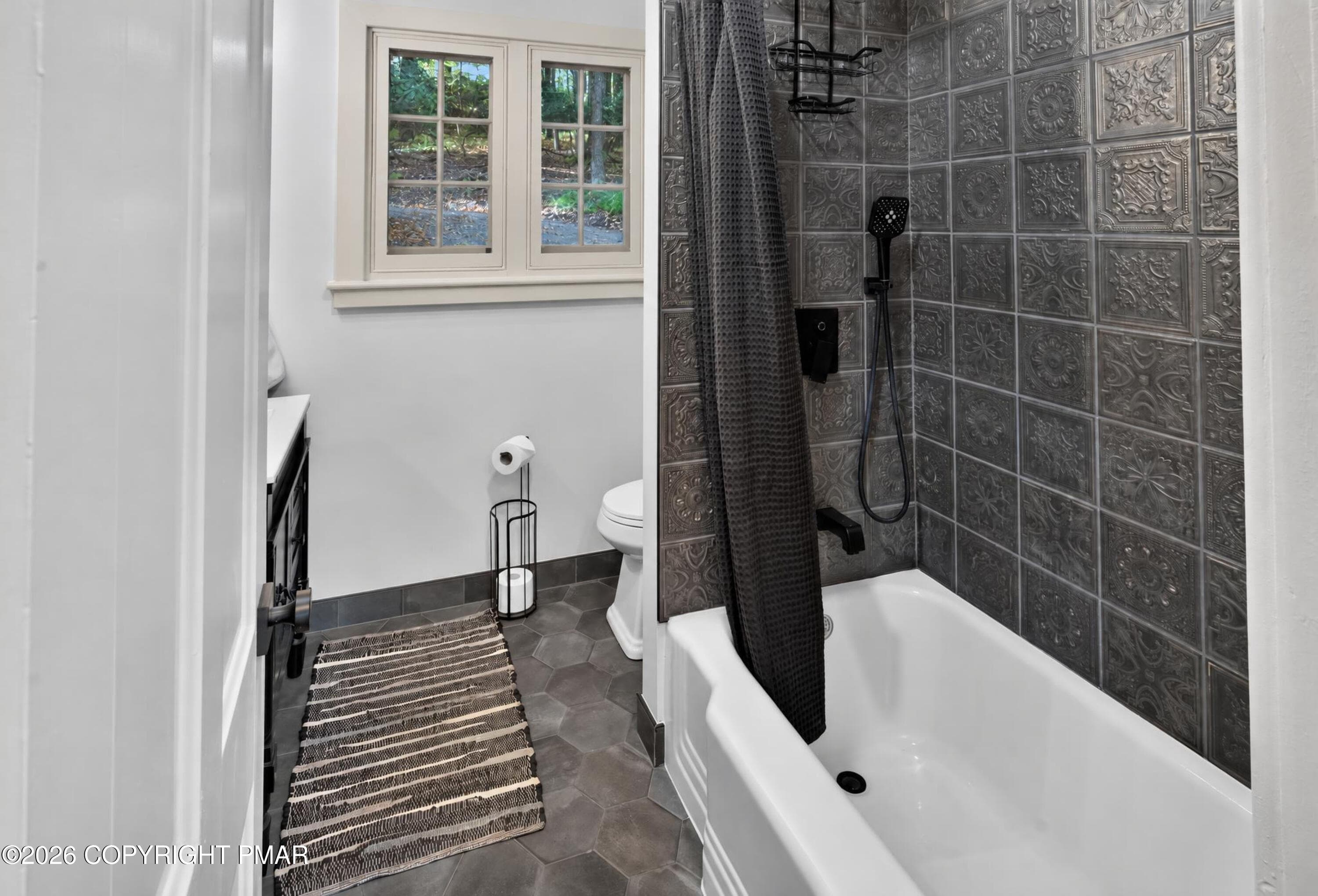 77 Swiftwater bath 1rst floor1 - 77 Swiftwater Avenue, Pocono Manor, PA 18349, Pocono Manor