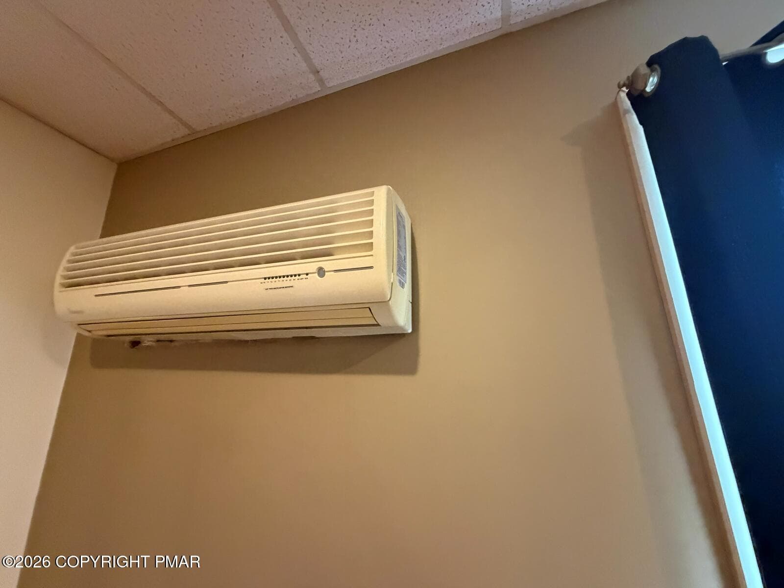 Clivingroom_008 - 34 S 14th Street, Kulpmont, PA 17834, Kulpmont