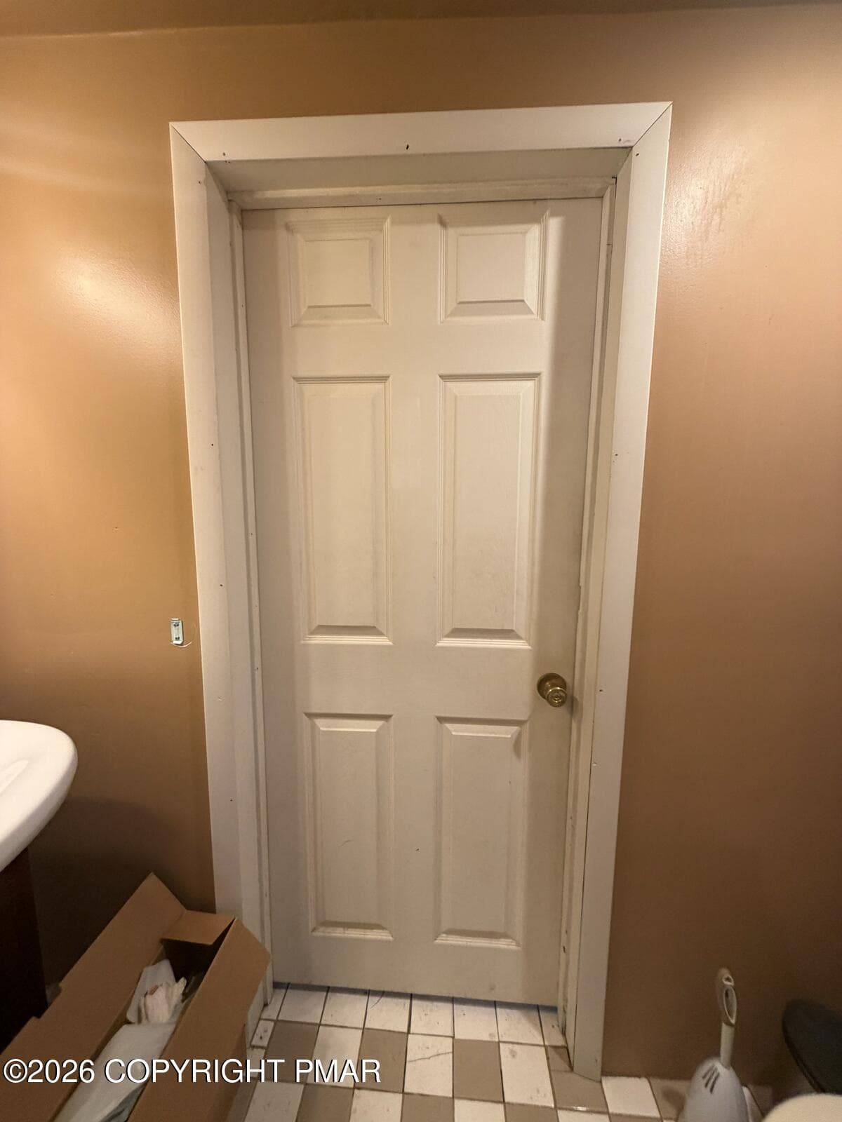 Ebathrooms_004 - 34 S 14th Street, Kulpmont, PA 17834, Kulpmont