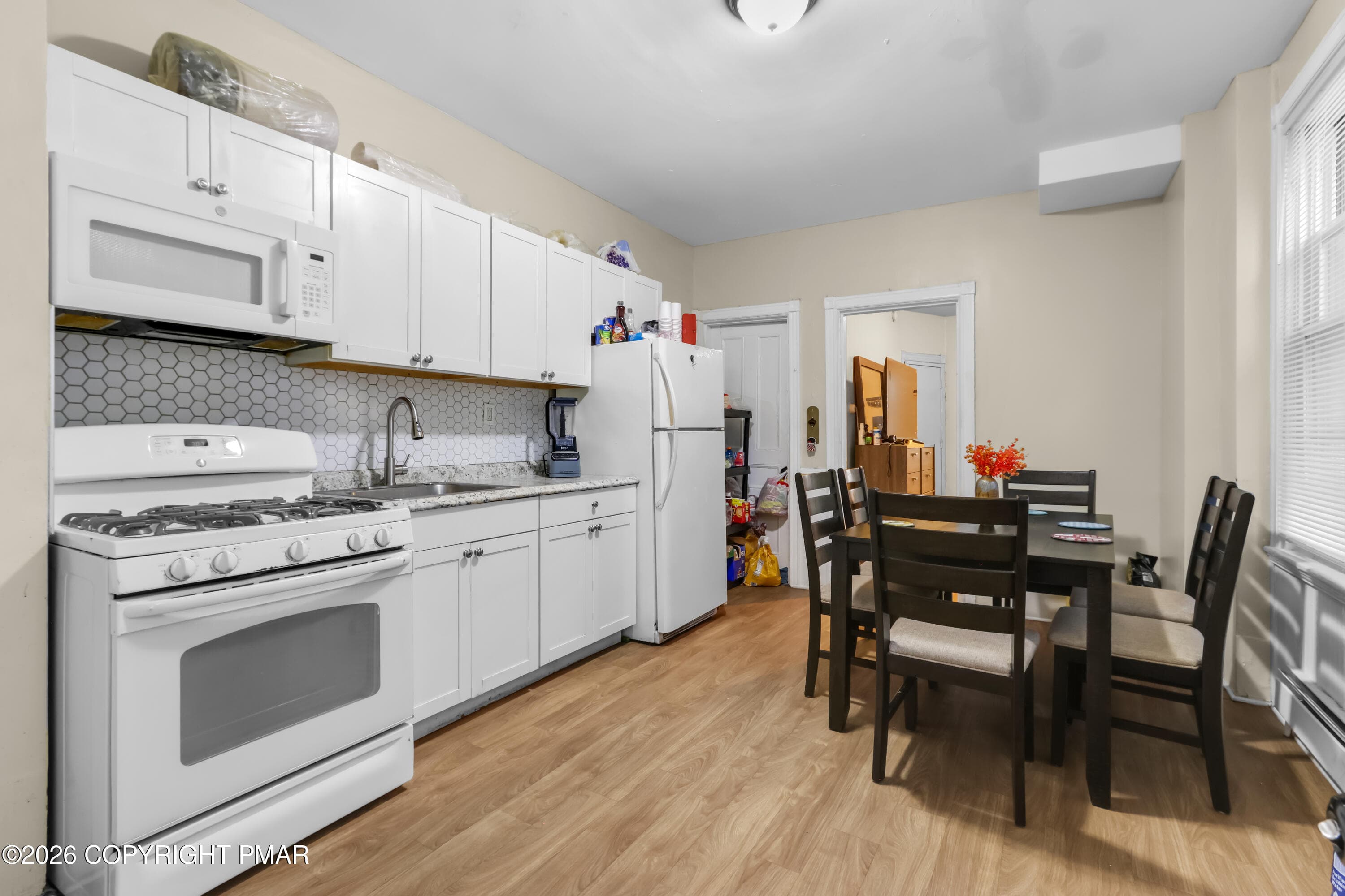 Unit 1 Kitchen 2 - 1039 Washington Street, Easton, PA 18042, Easton