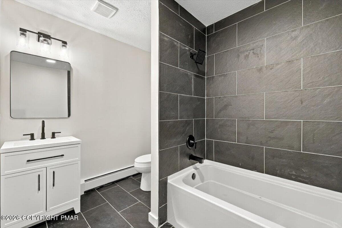 Bathroom - 293 Canal Road, East Stroudsburg, PA 18302, East Stroudsburg