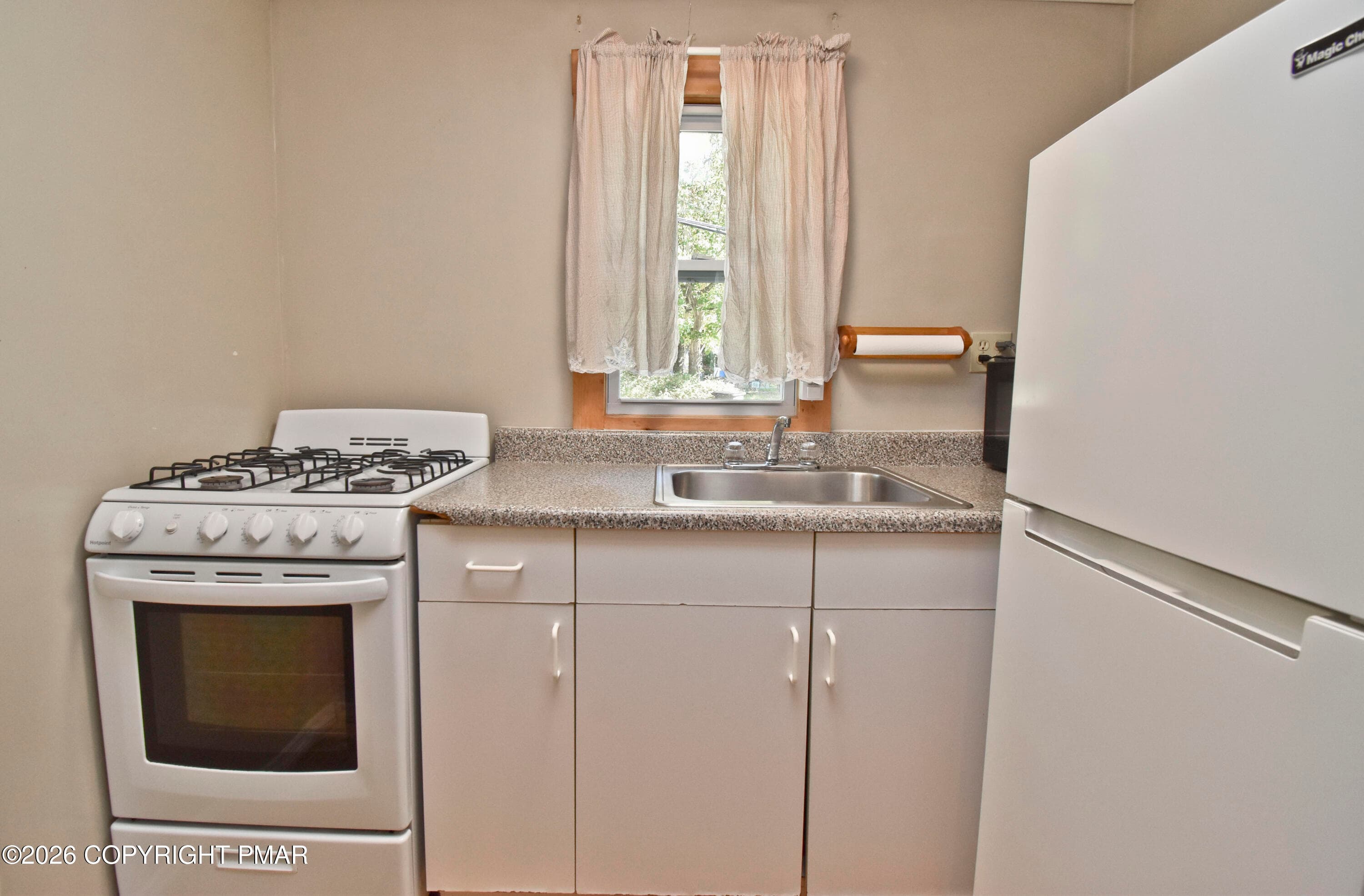 3 Cabana 2 Kitchen - 271 Route 390, Tafton, PA 18464