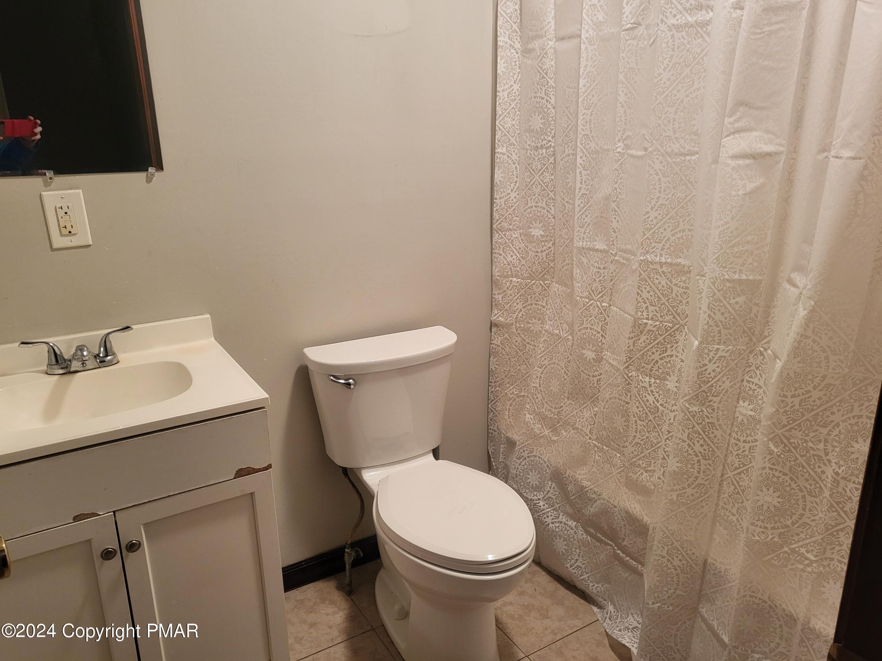 Main Bathroom - 2153 Gravel Road, Canadensis, PA 18325, Canadensis