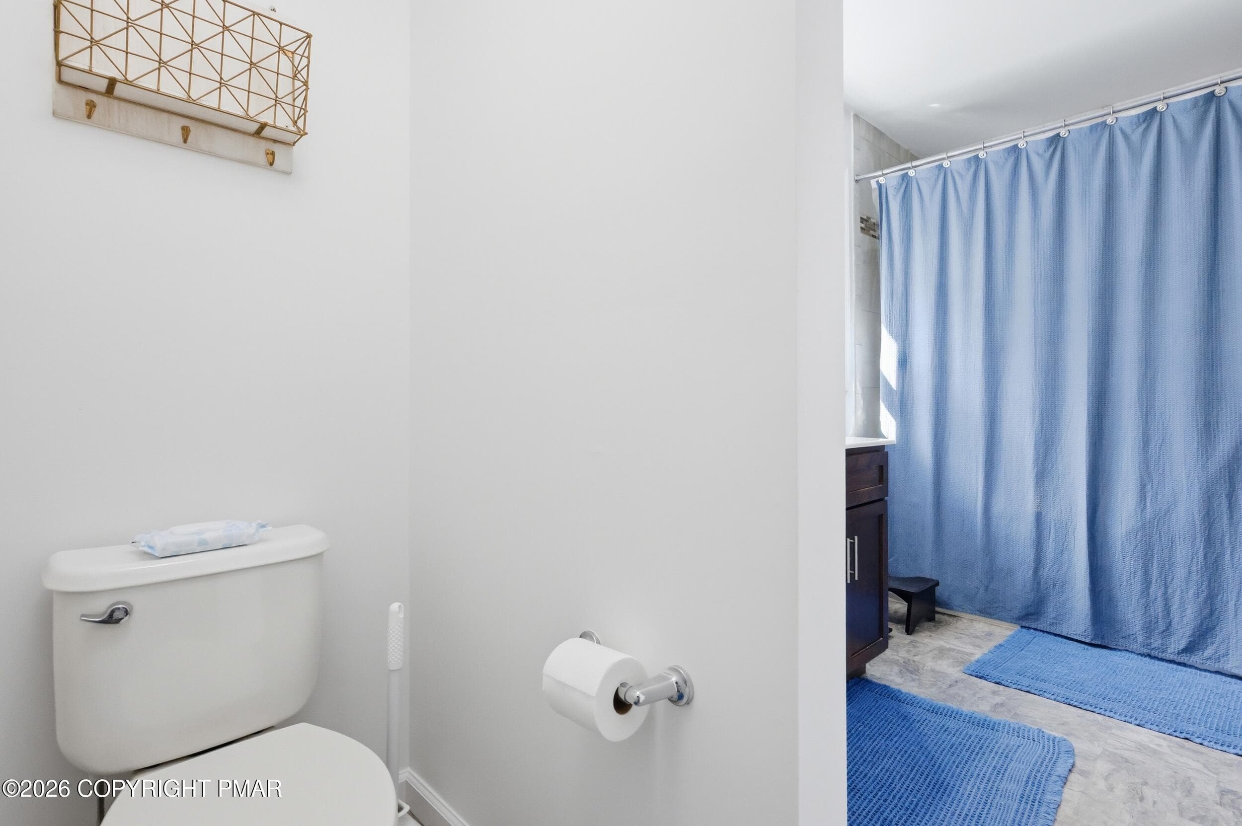 primary bathroom - 135 American Way, East Stroudsburg, PA 18301, East Stroudsburg