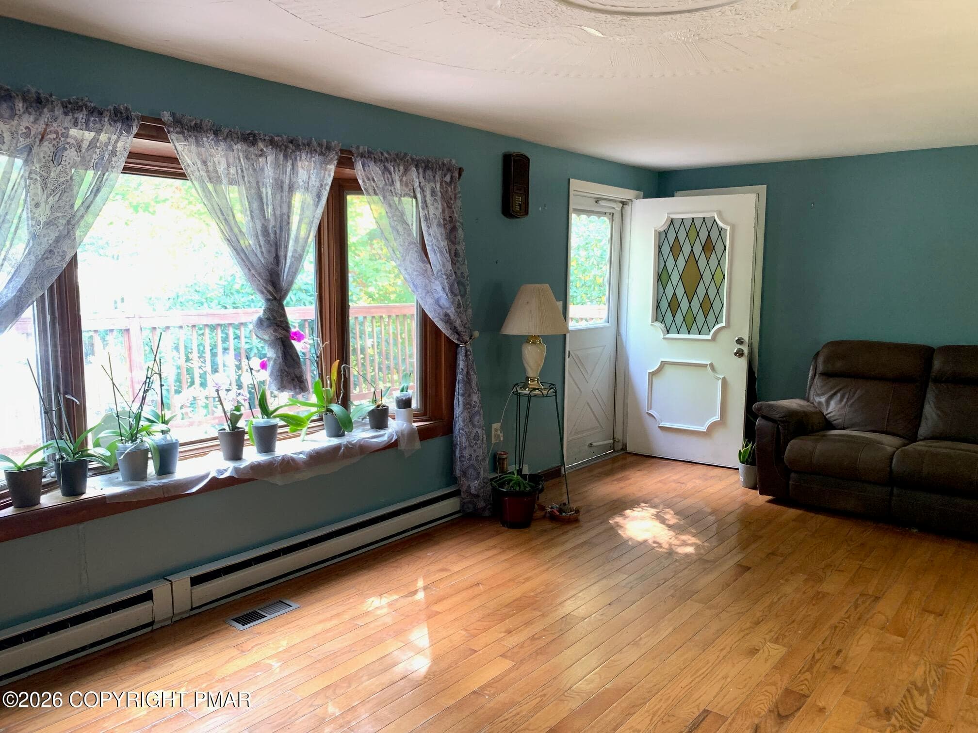 Living room - 5 Cobblewood Drive, Mount Pocono, PA 18344, Mount Pocono