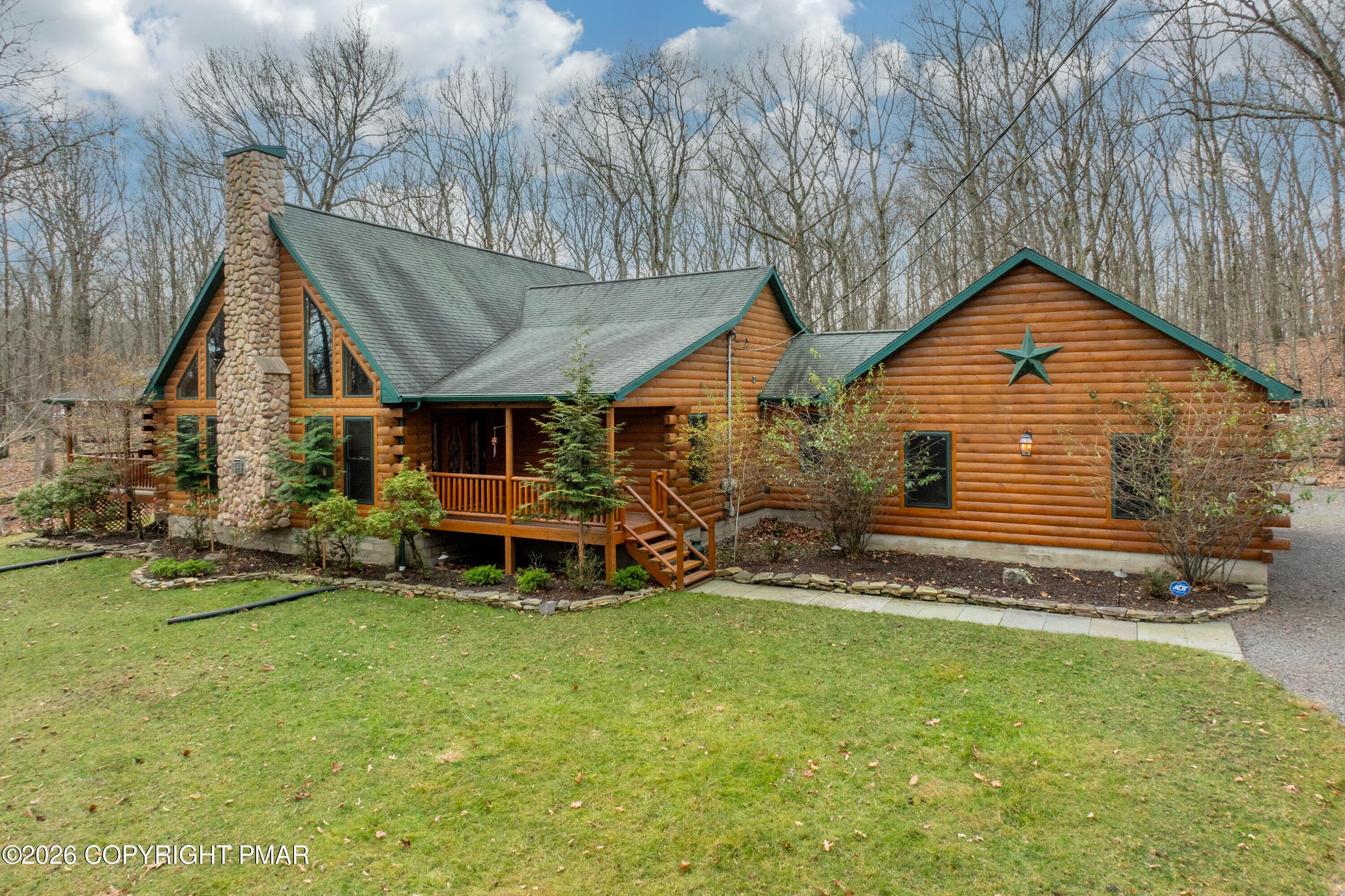 1212 Acacia Drive, Hawley, PA 18428