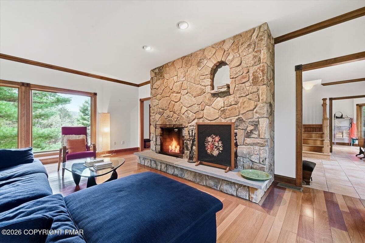 Living Room - 441 Emery Road, Dingmans Ferry, PA 18328, Dingmans Ferry