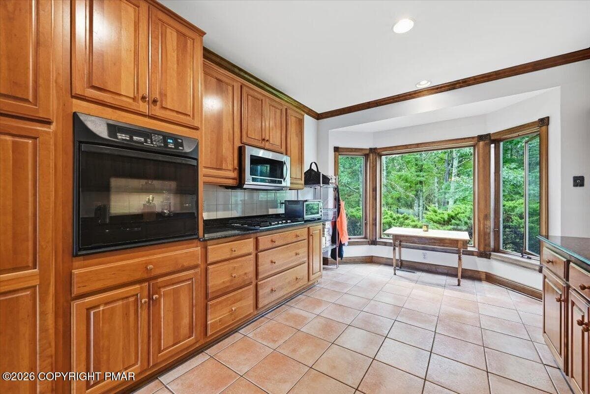 Kitchen - 441 Emery Road, Dingmans Ferry, PA 18328, Dingmans Ferry